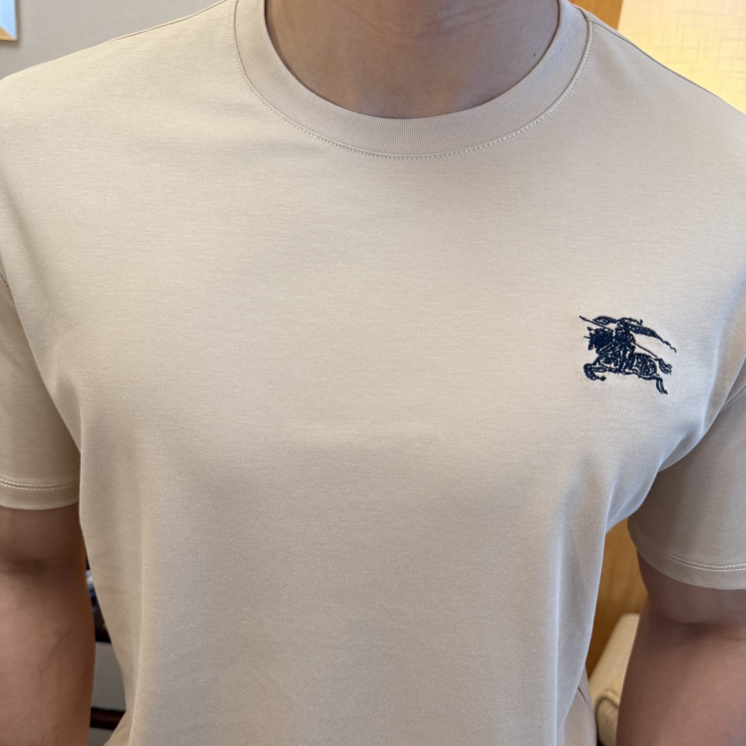 short sleeves