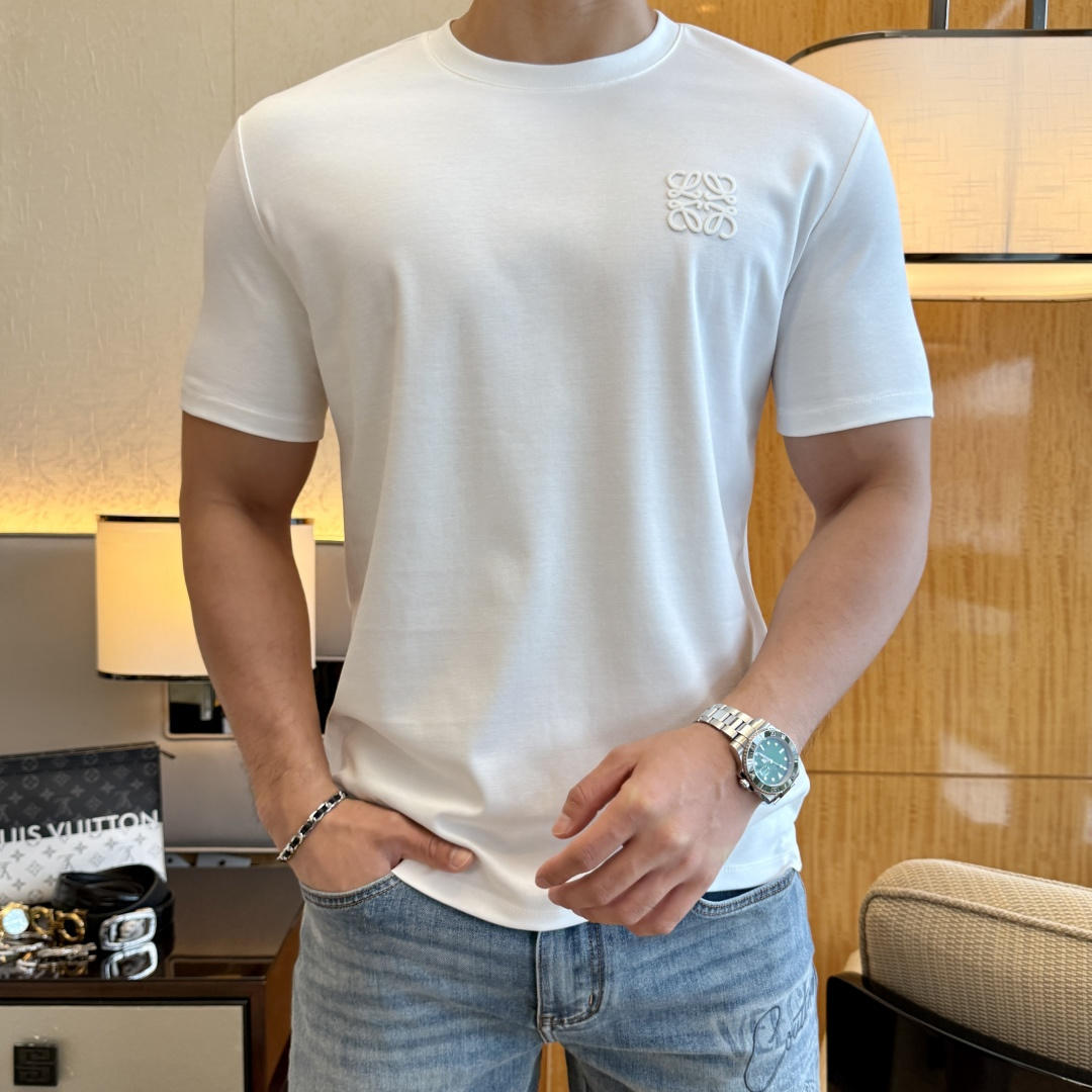 short sleeves