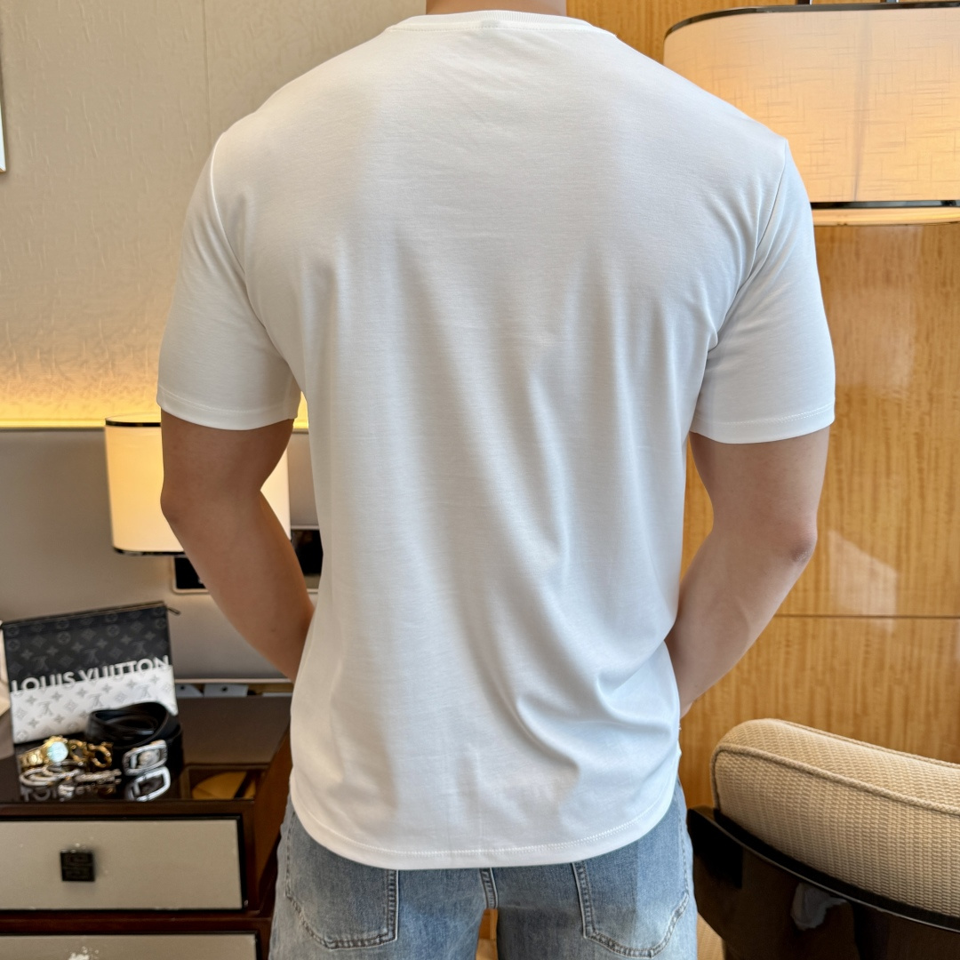 short sleeves