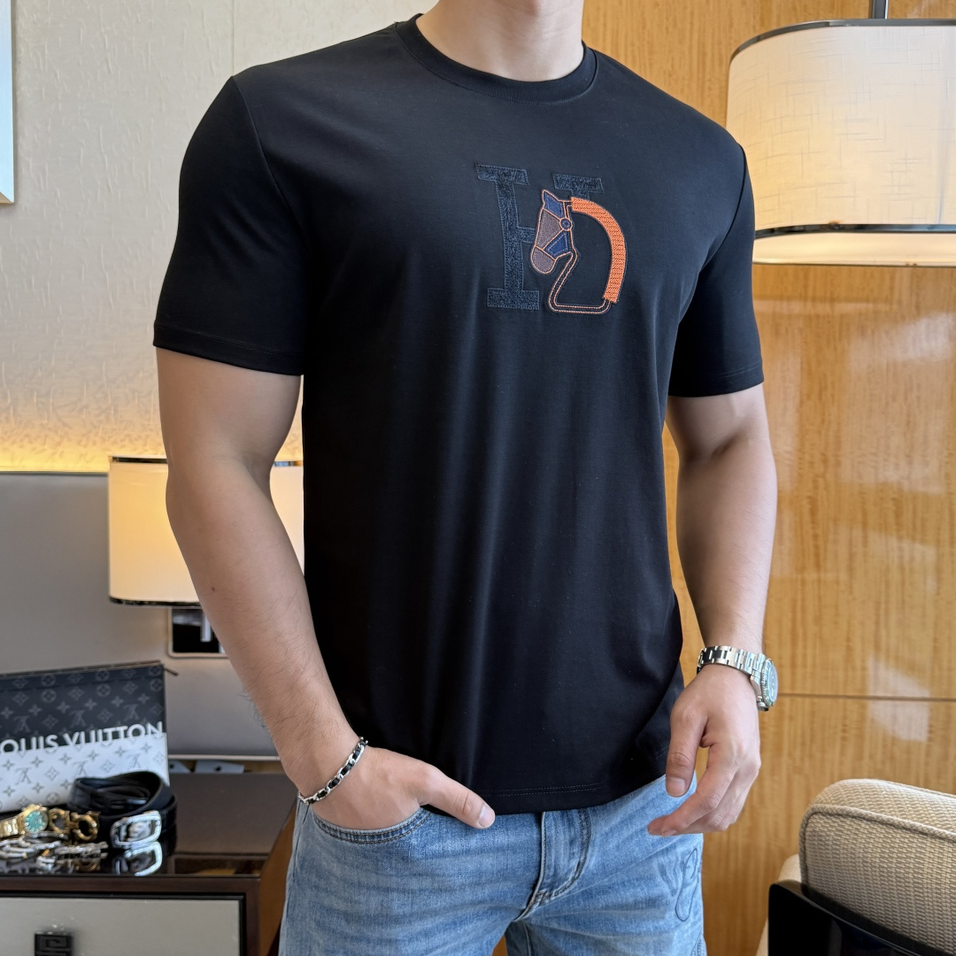short sleeves