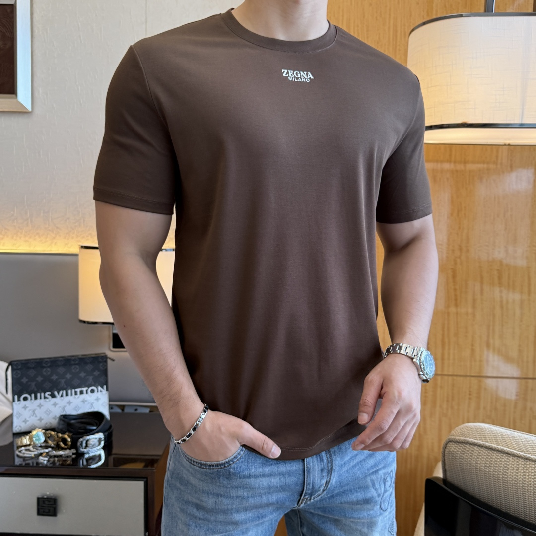 short sleeves