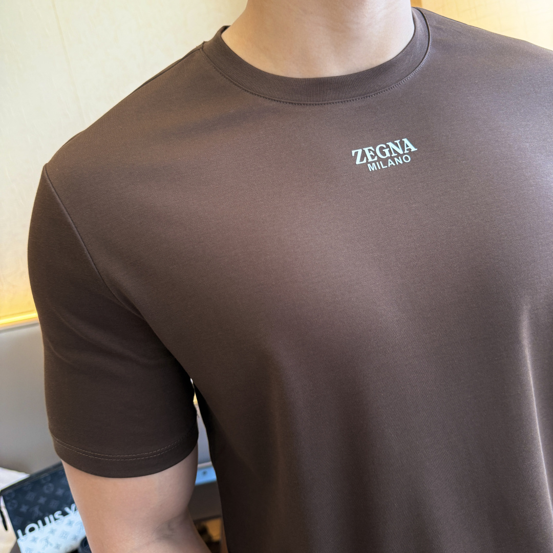 short sleeves