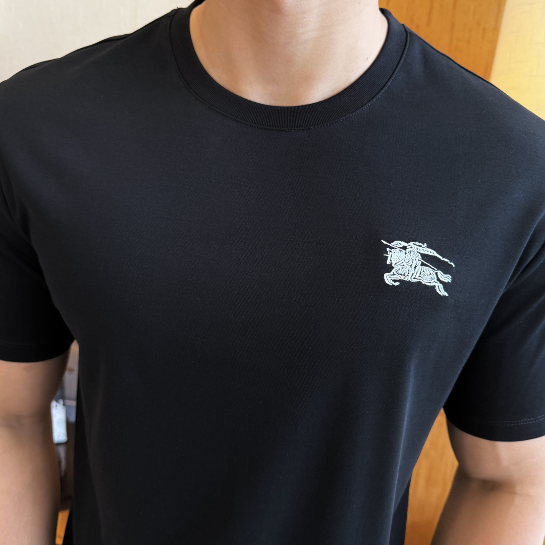 short sleeves