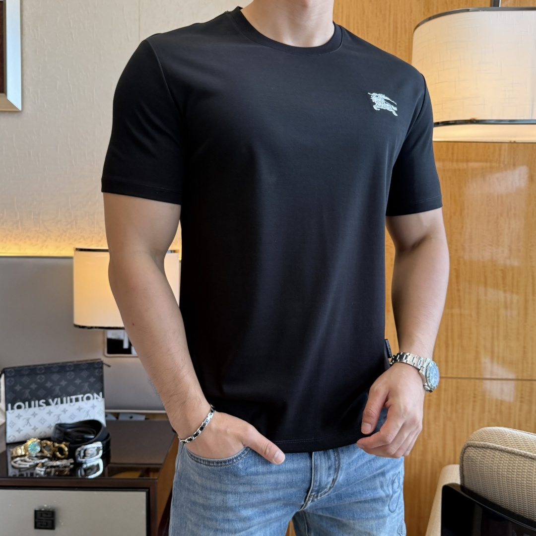 short sleeves