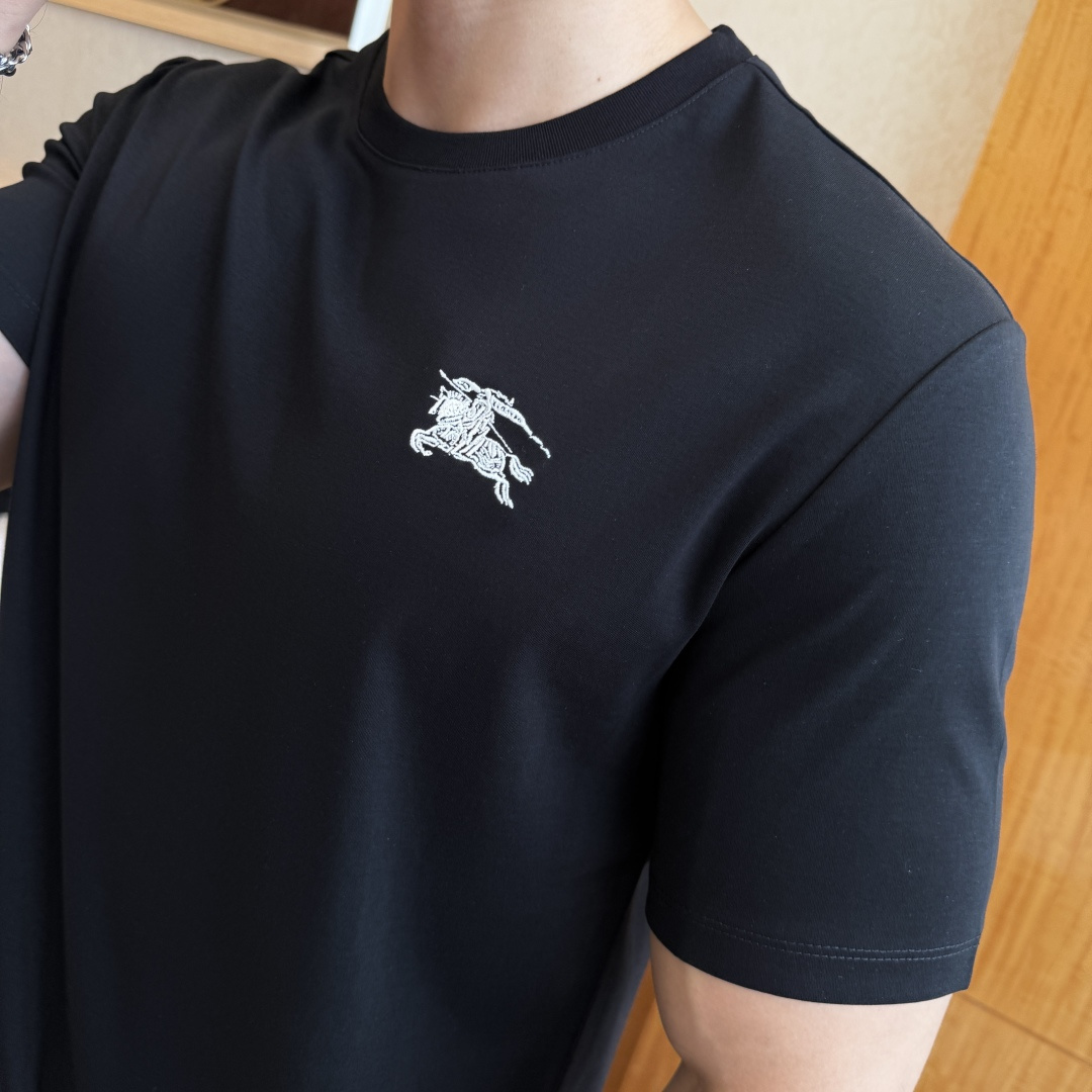 short sleeves