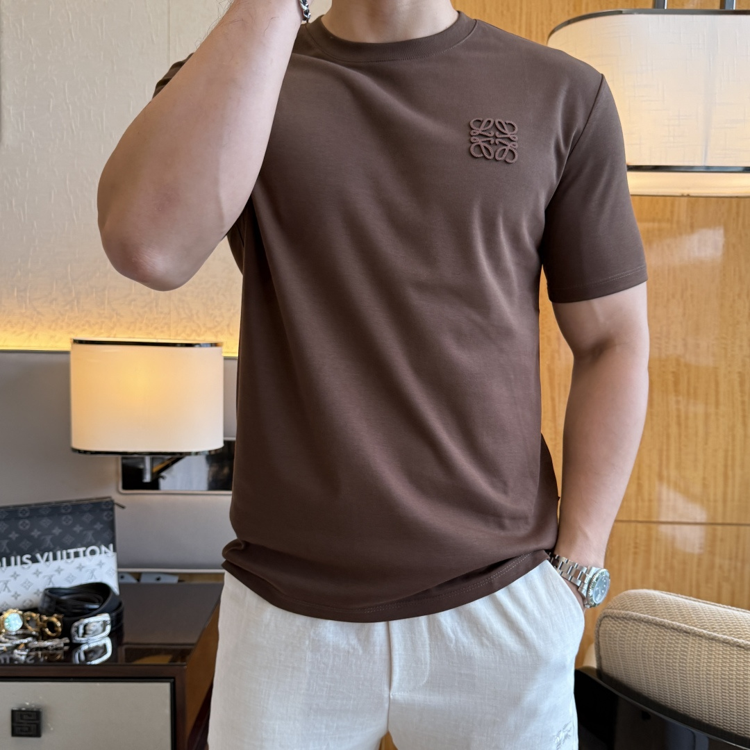 short sleeves
