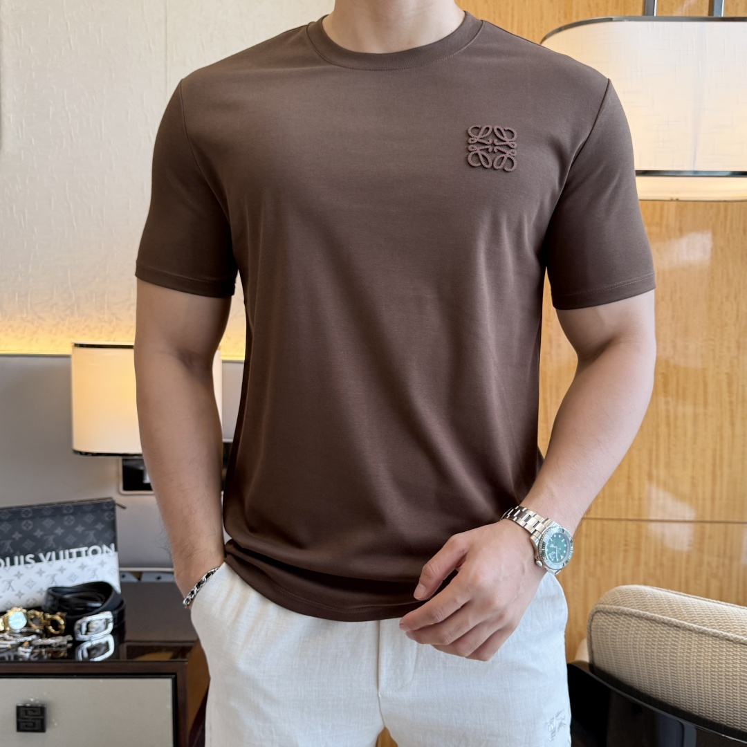 short sleeves