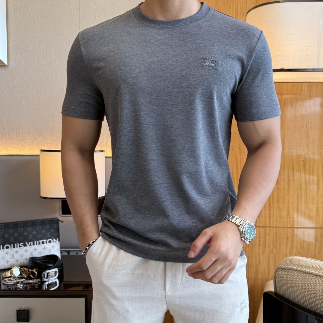 short sleeves