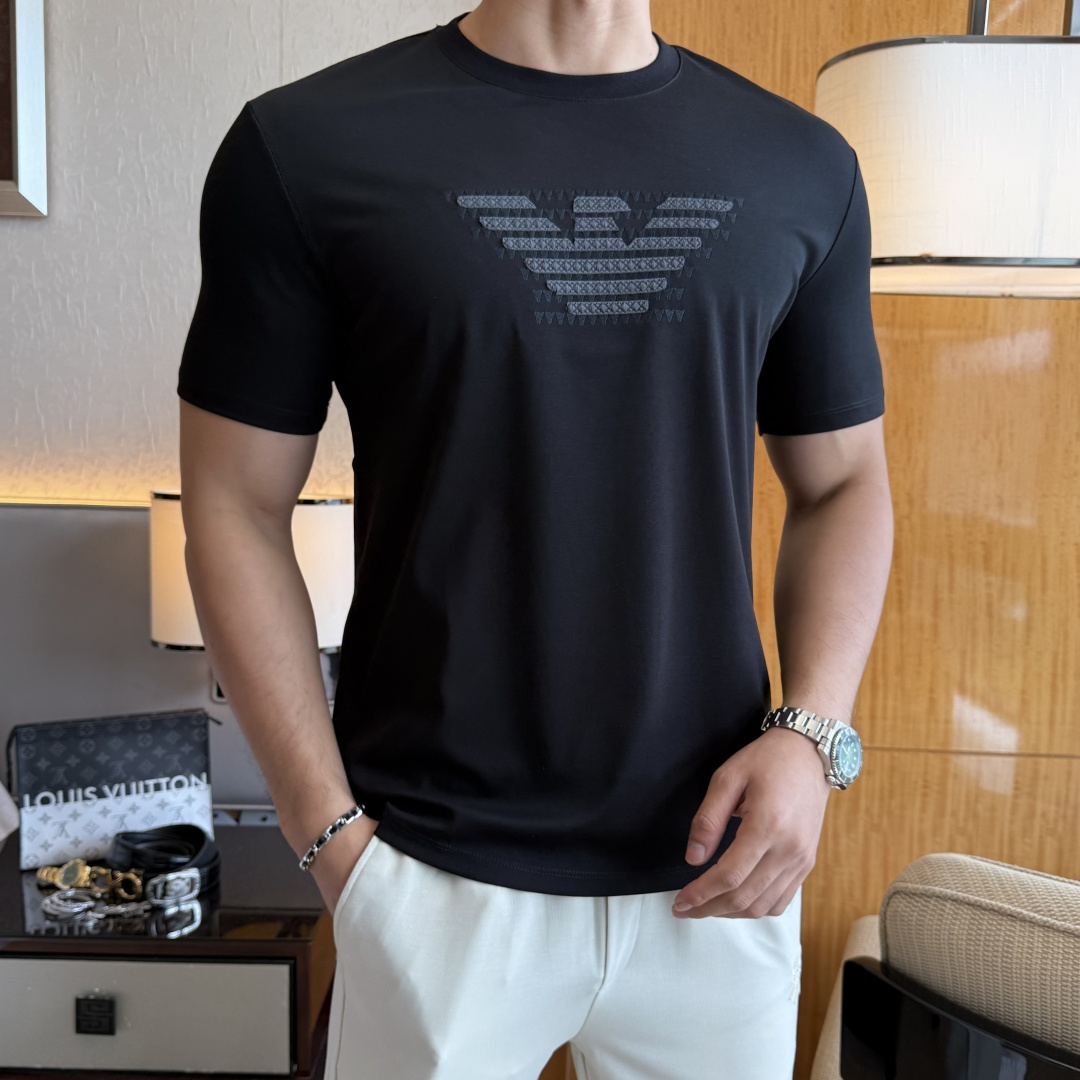short sleeves