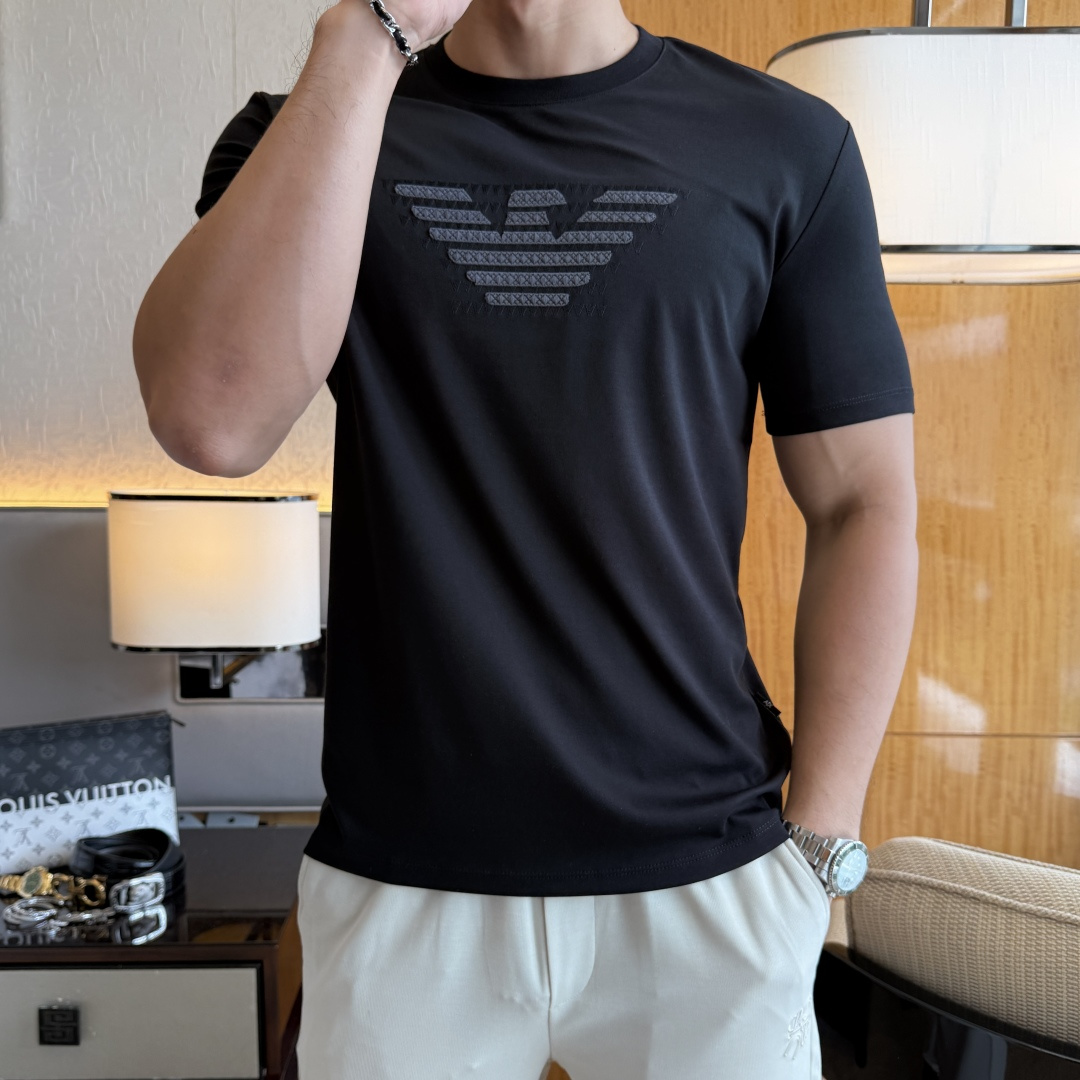 short sleeves