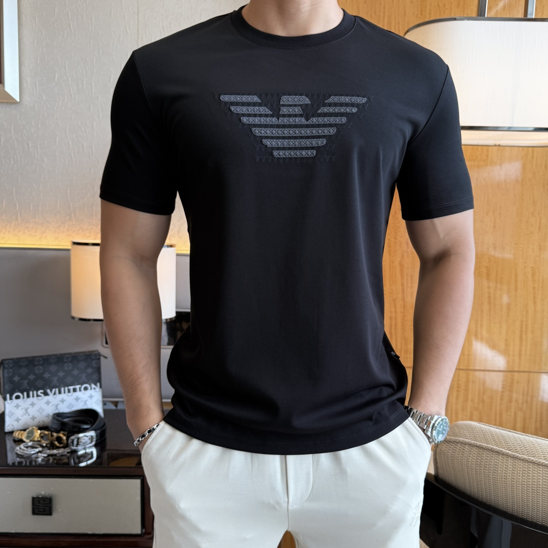 short sleeves