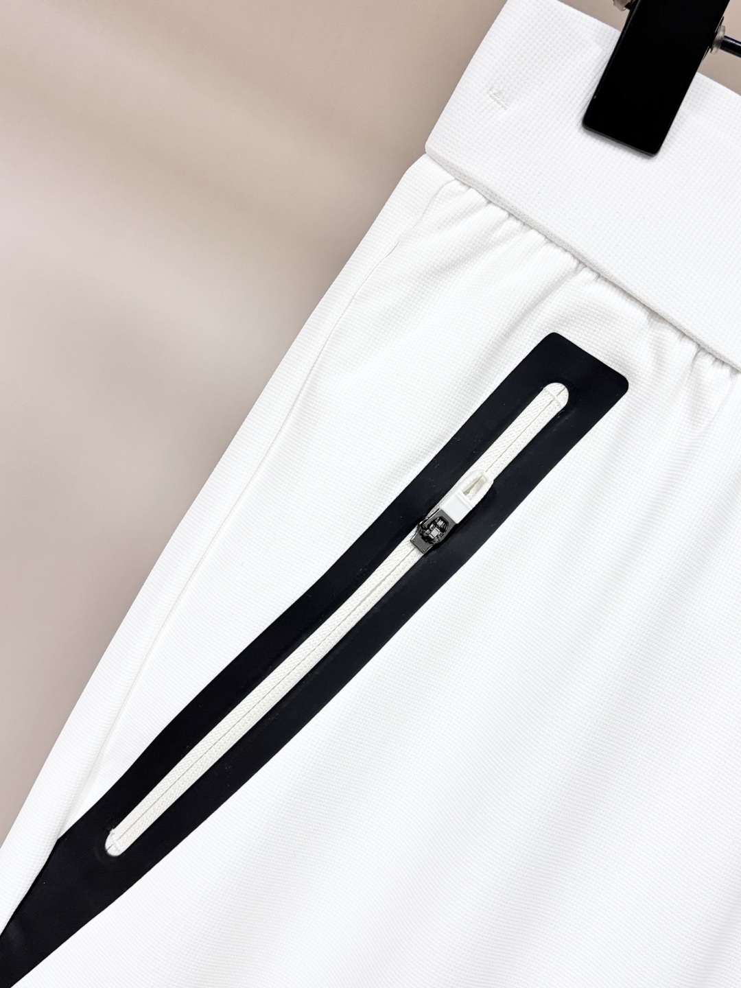 short sleeves