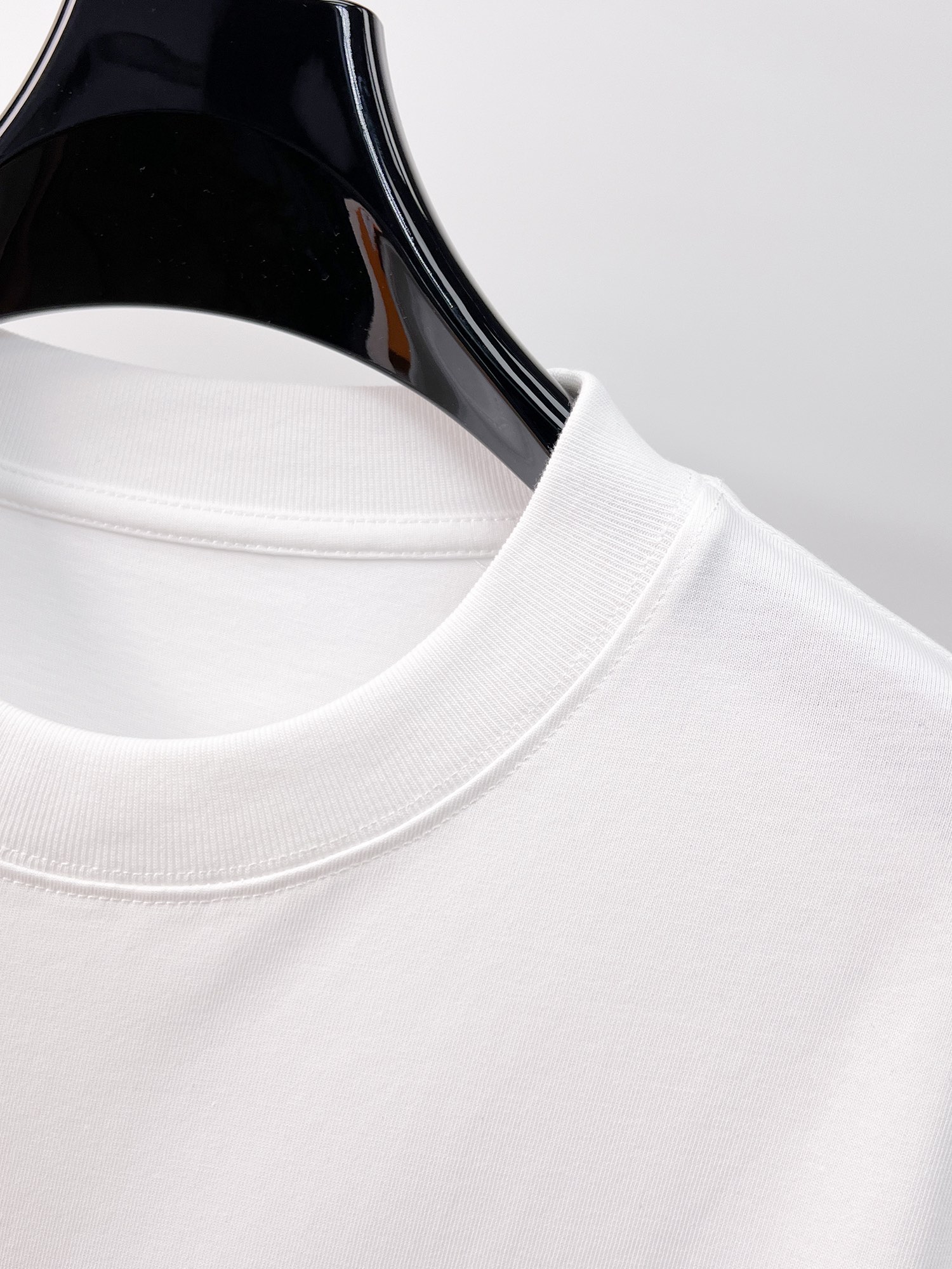 short sleeves