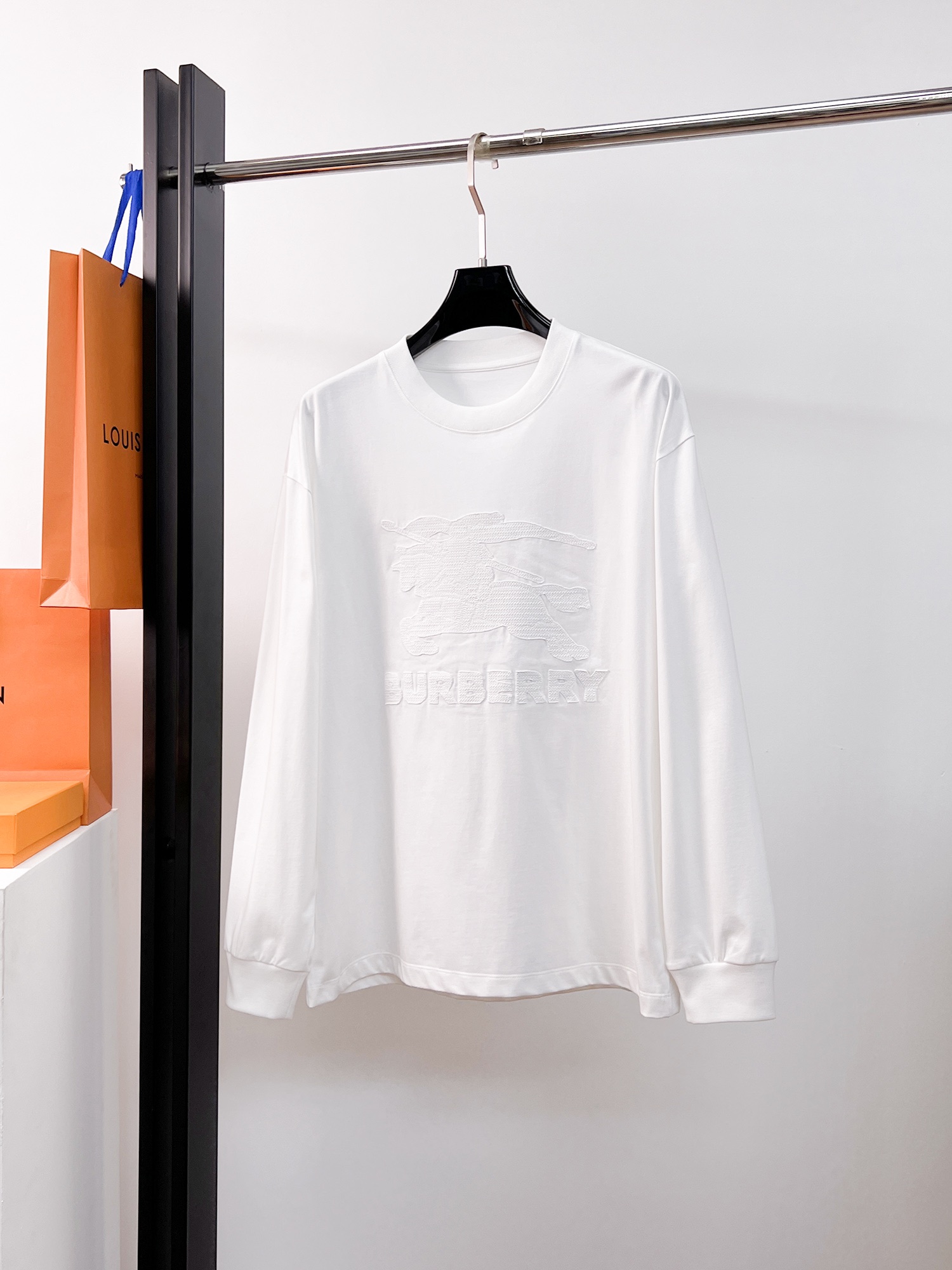 short sleeves