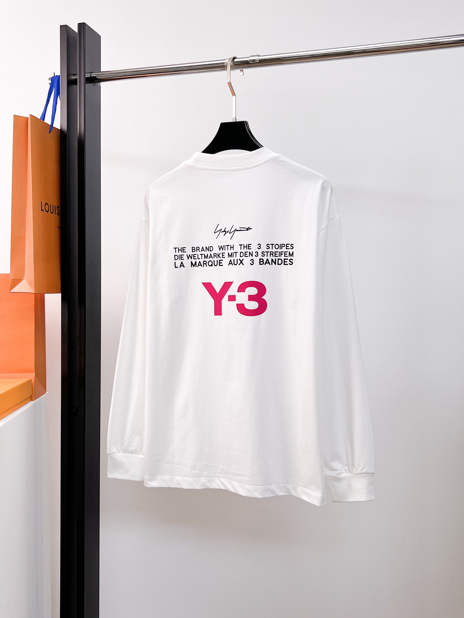 short sleeves