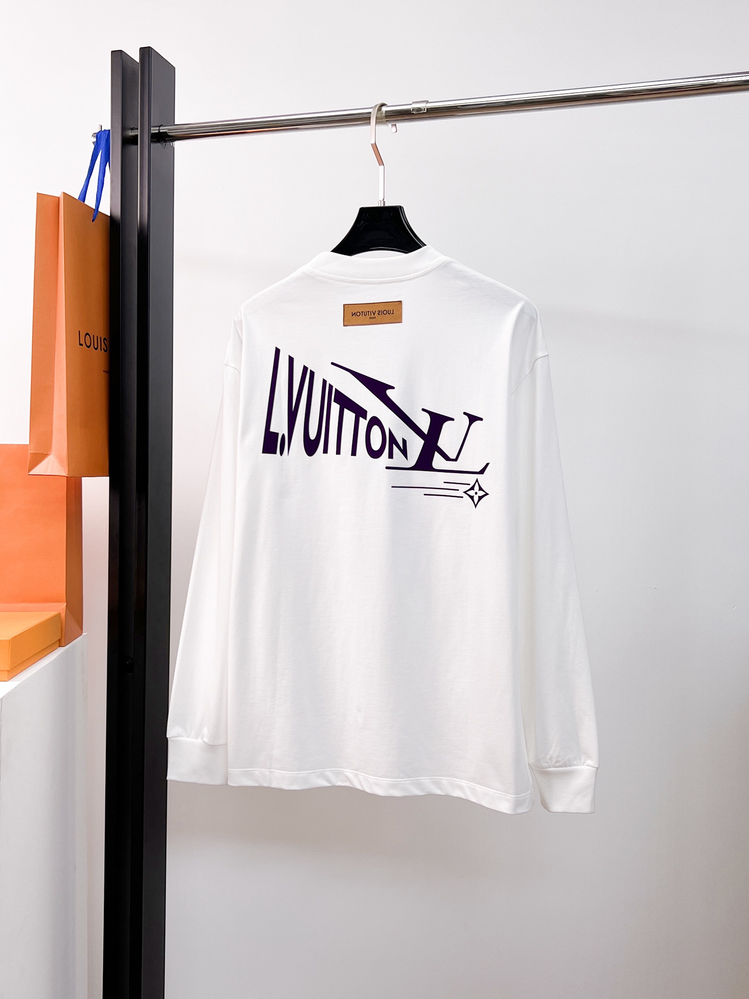 short sleeves