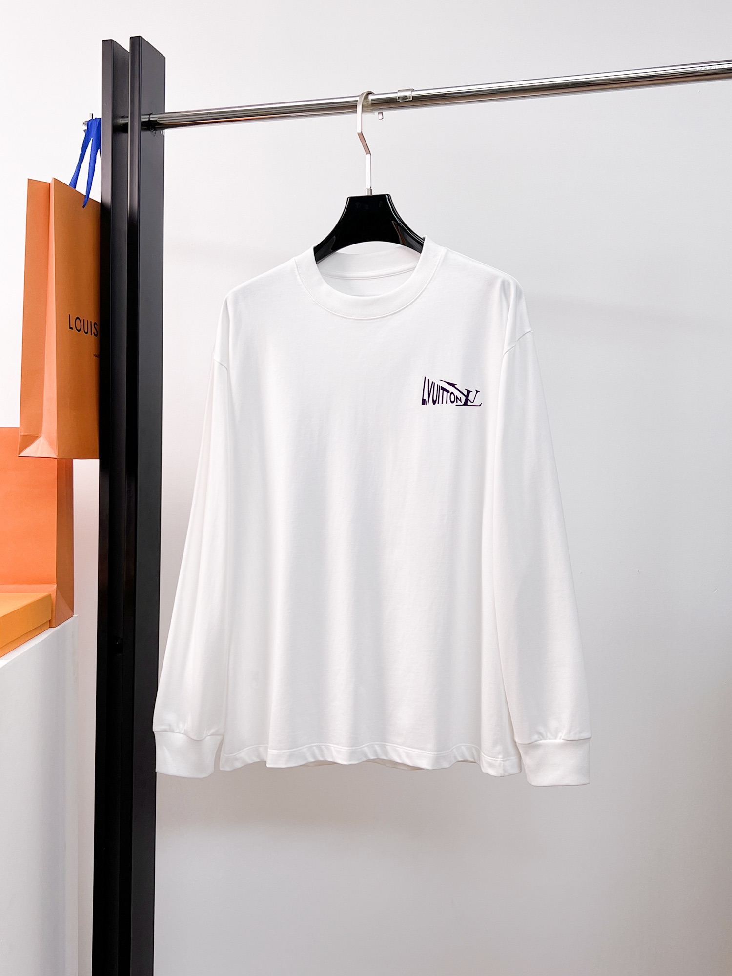 short sleeves