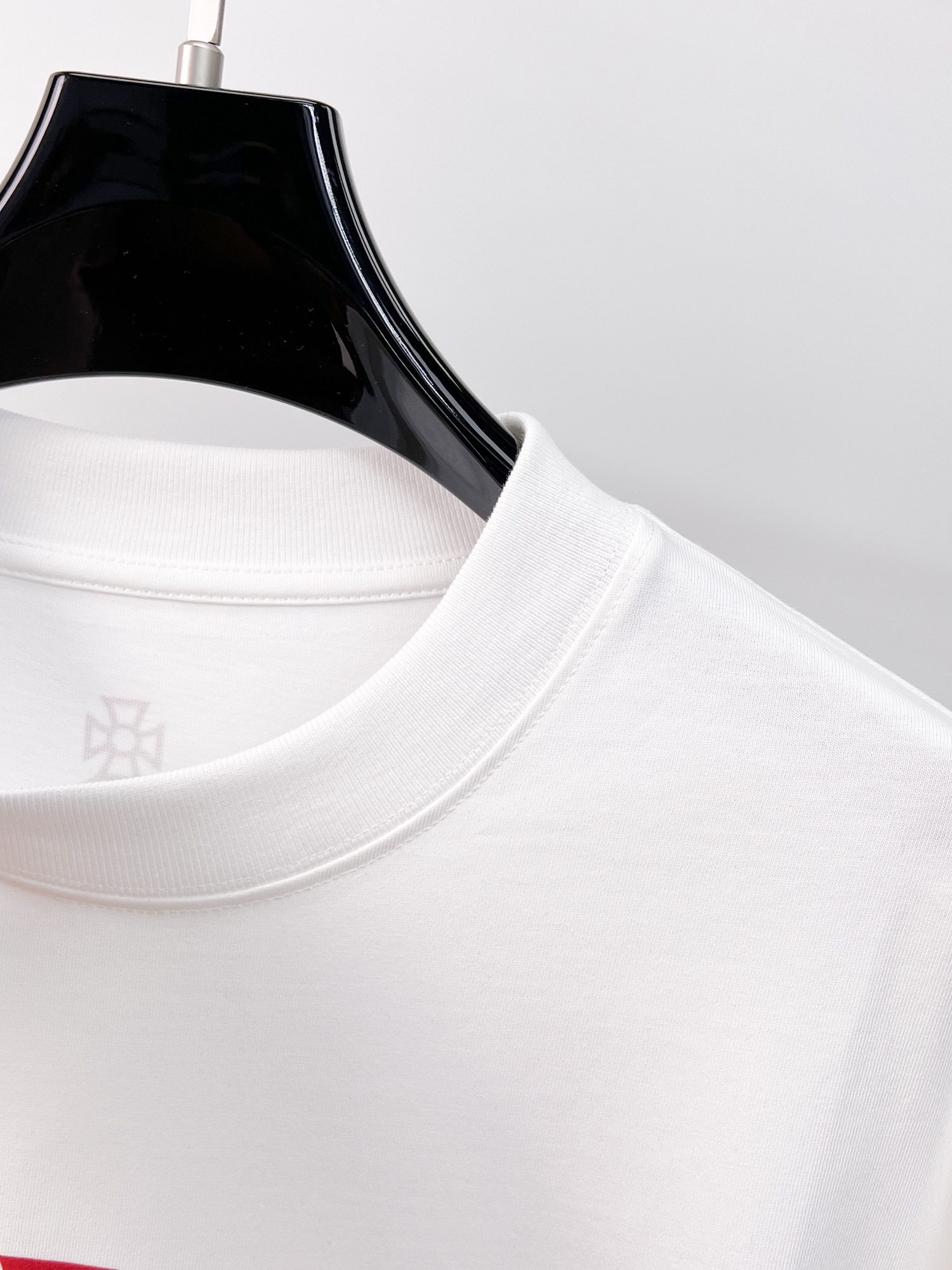 short sleeves