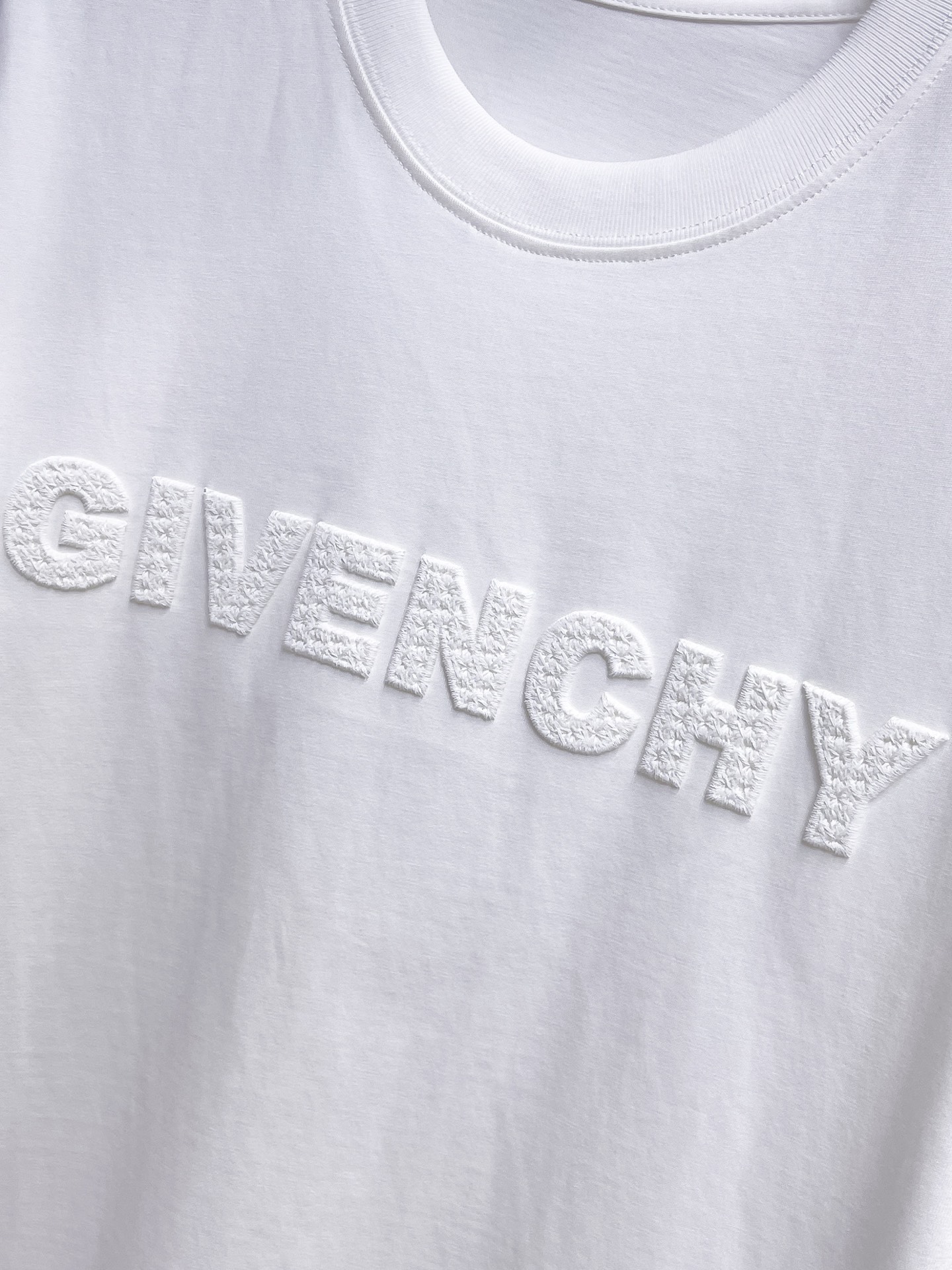 short sleeves