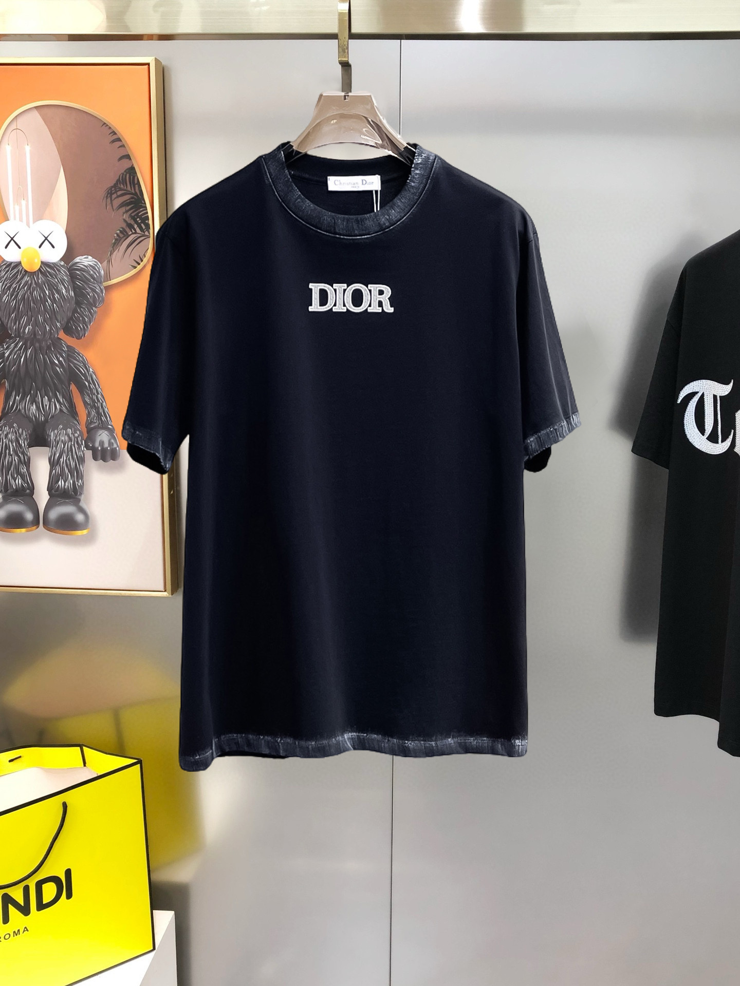 short sleeves