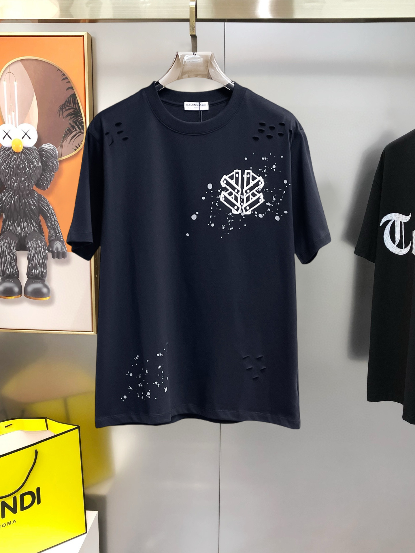 short sleeves
