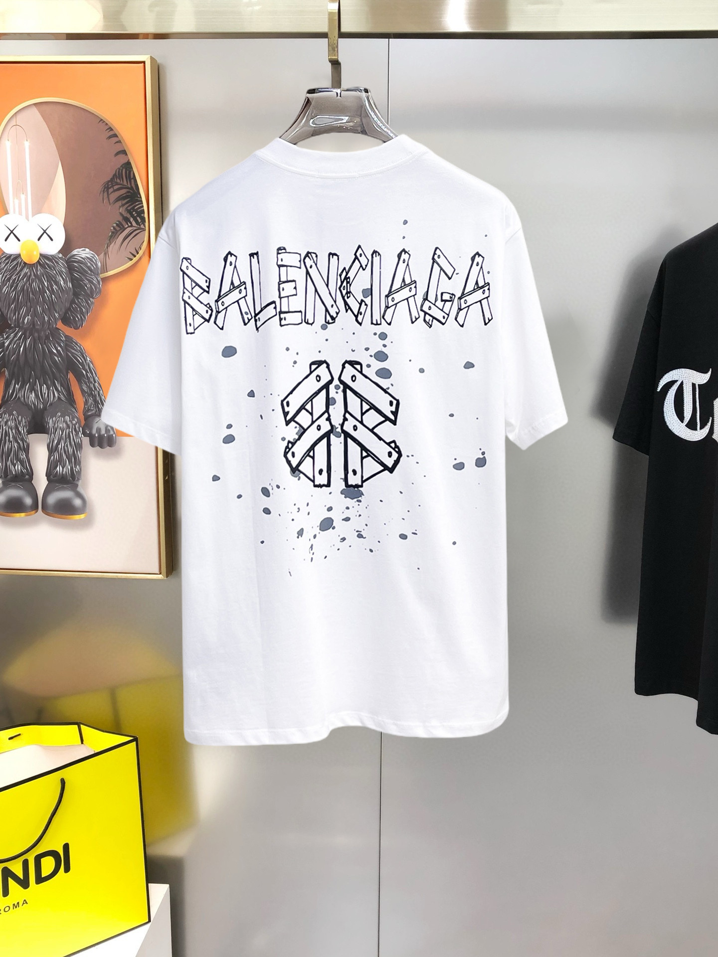 short sleeves