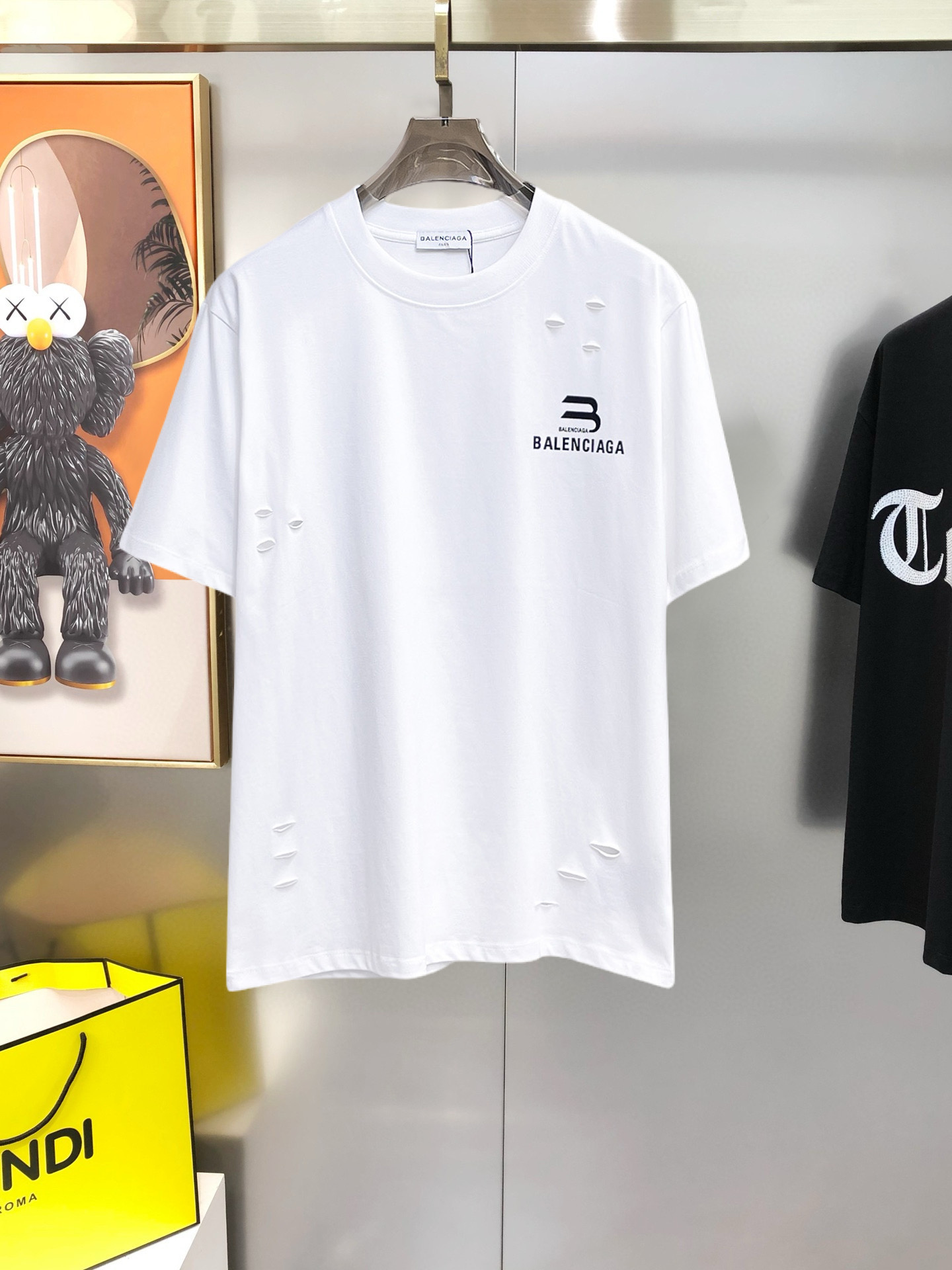 short sleeves