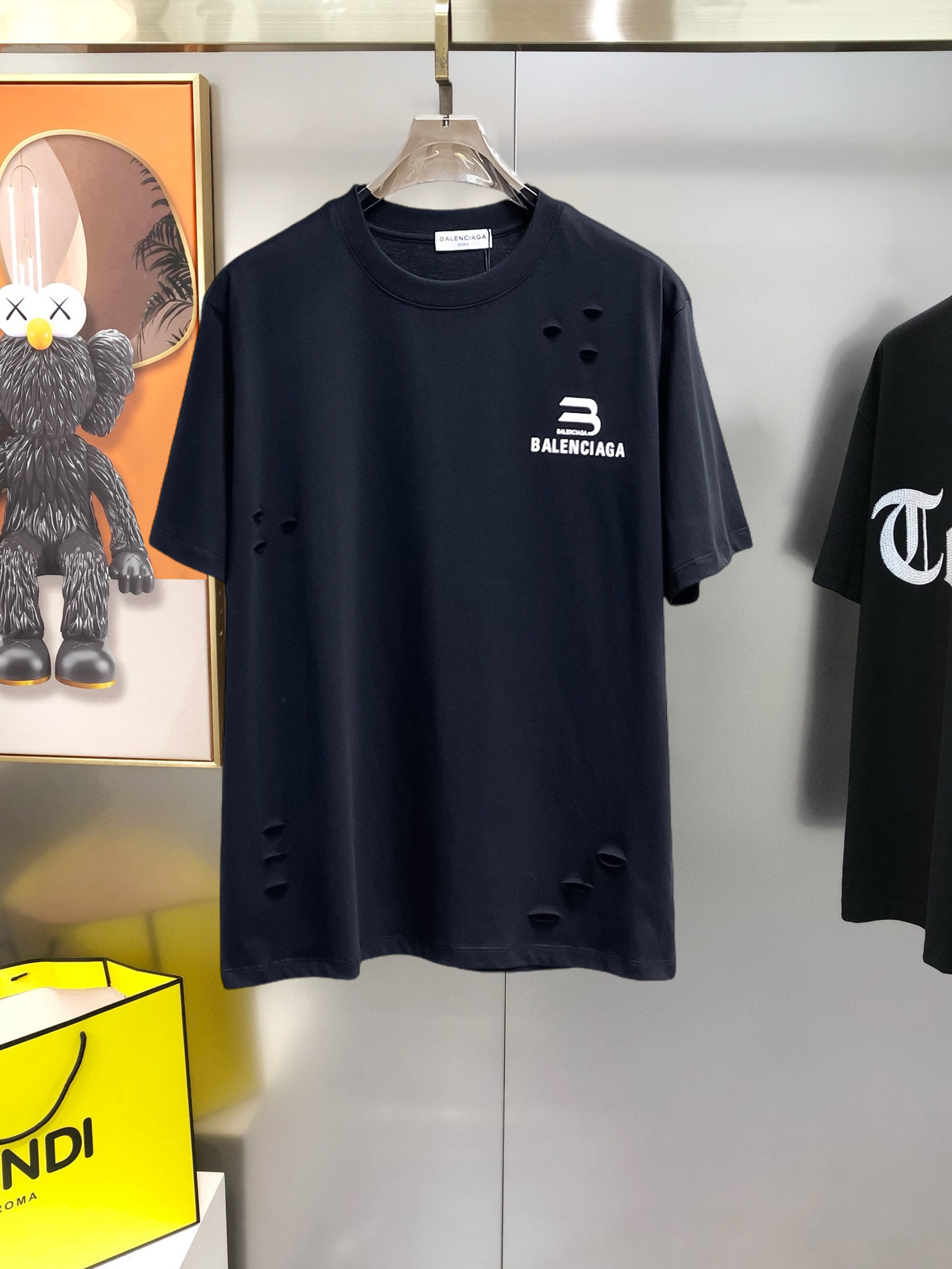 short sleeves