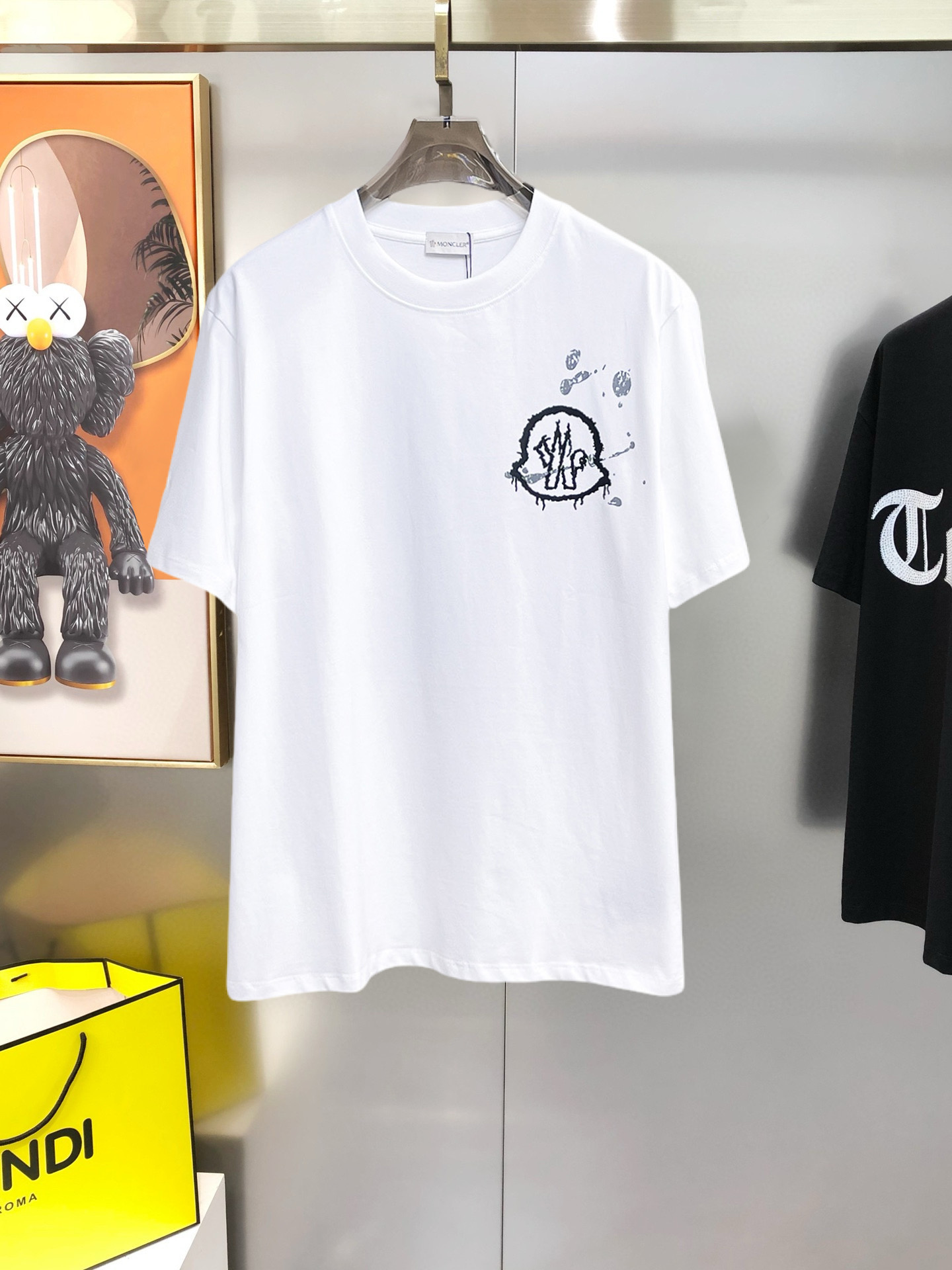 short sleeves