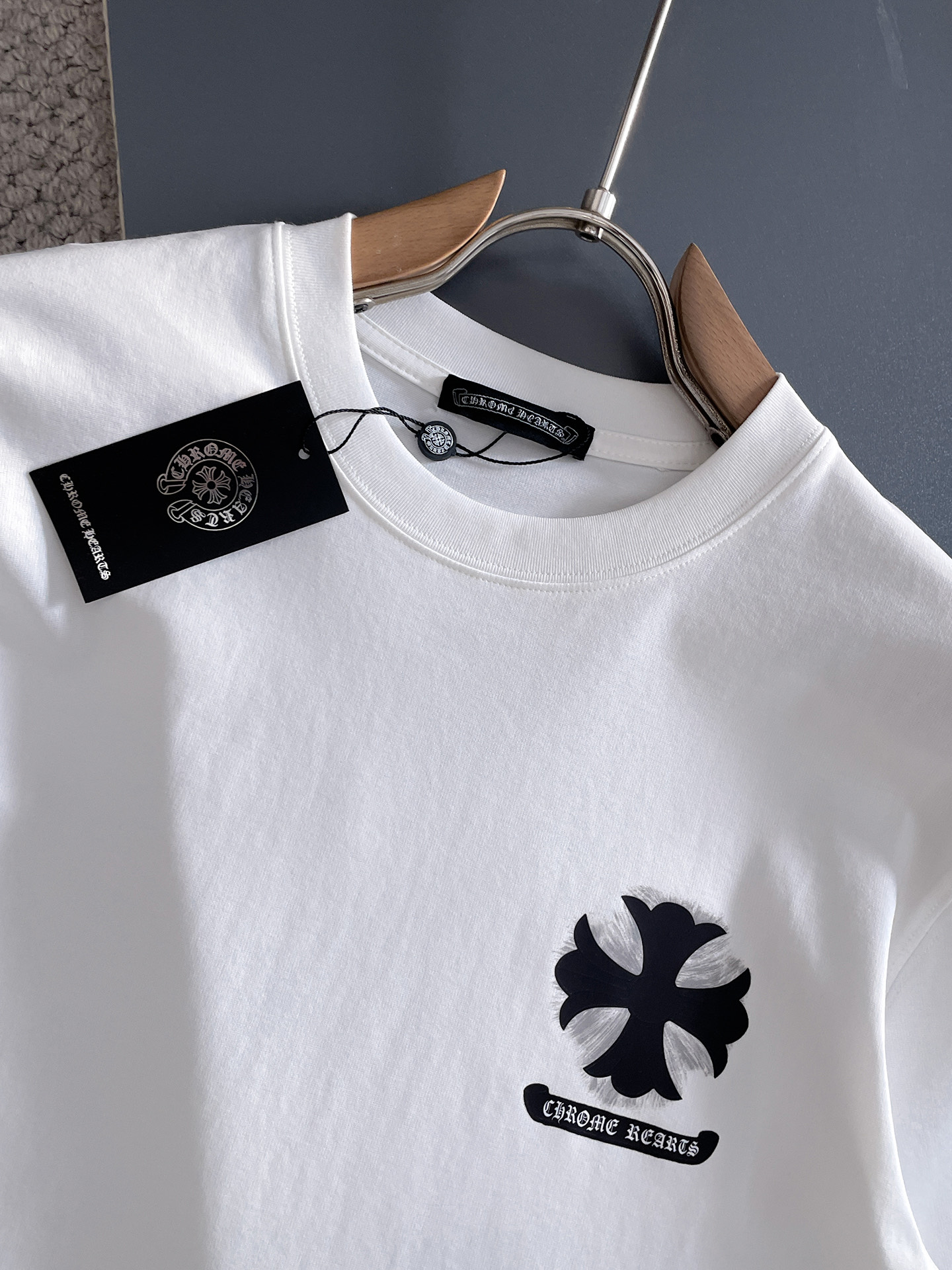 short sleeves
