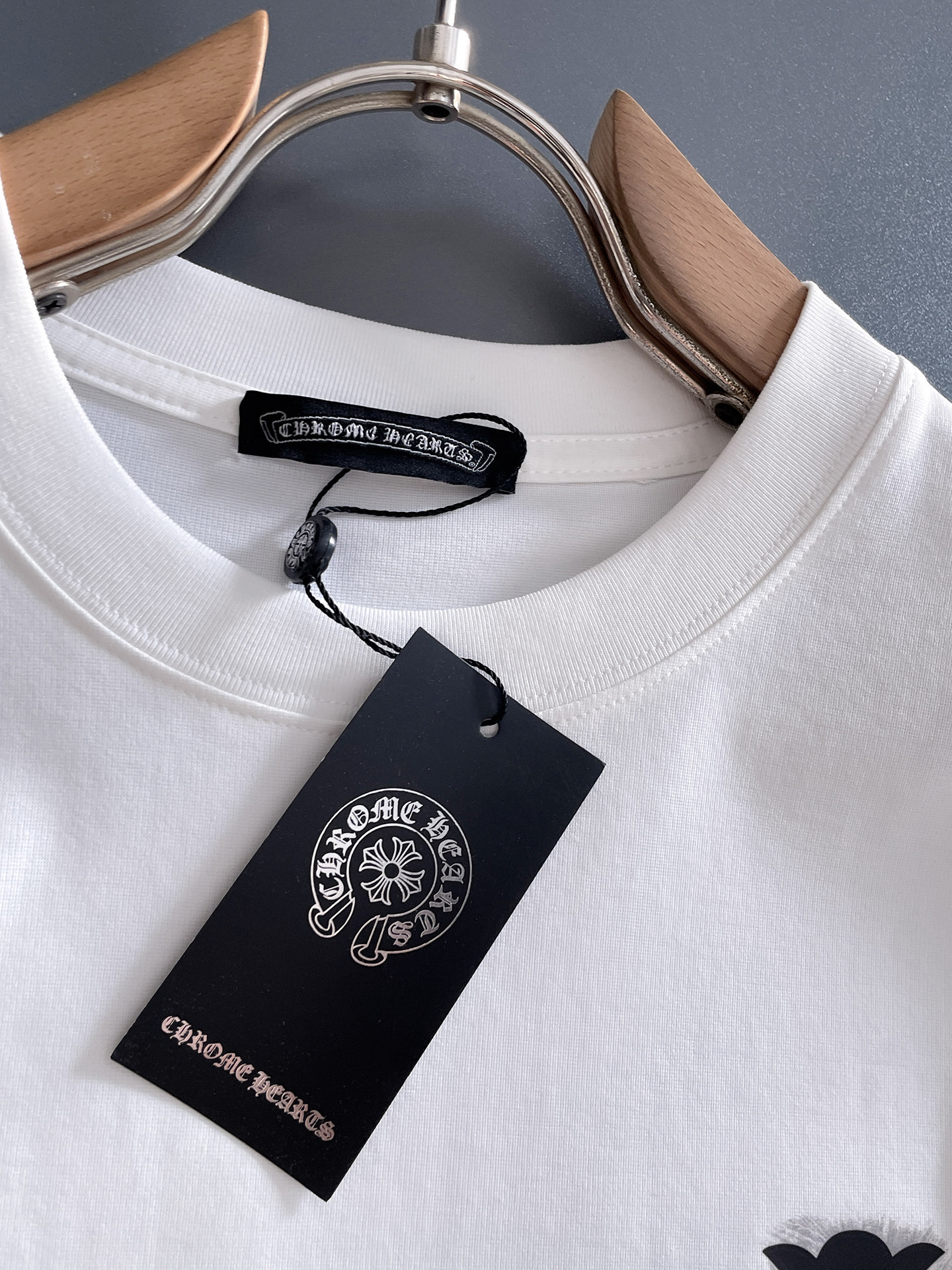 short sleeves