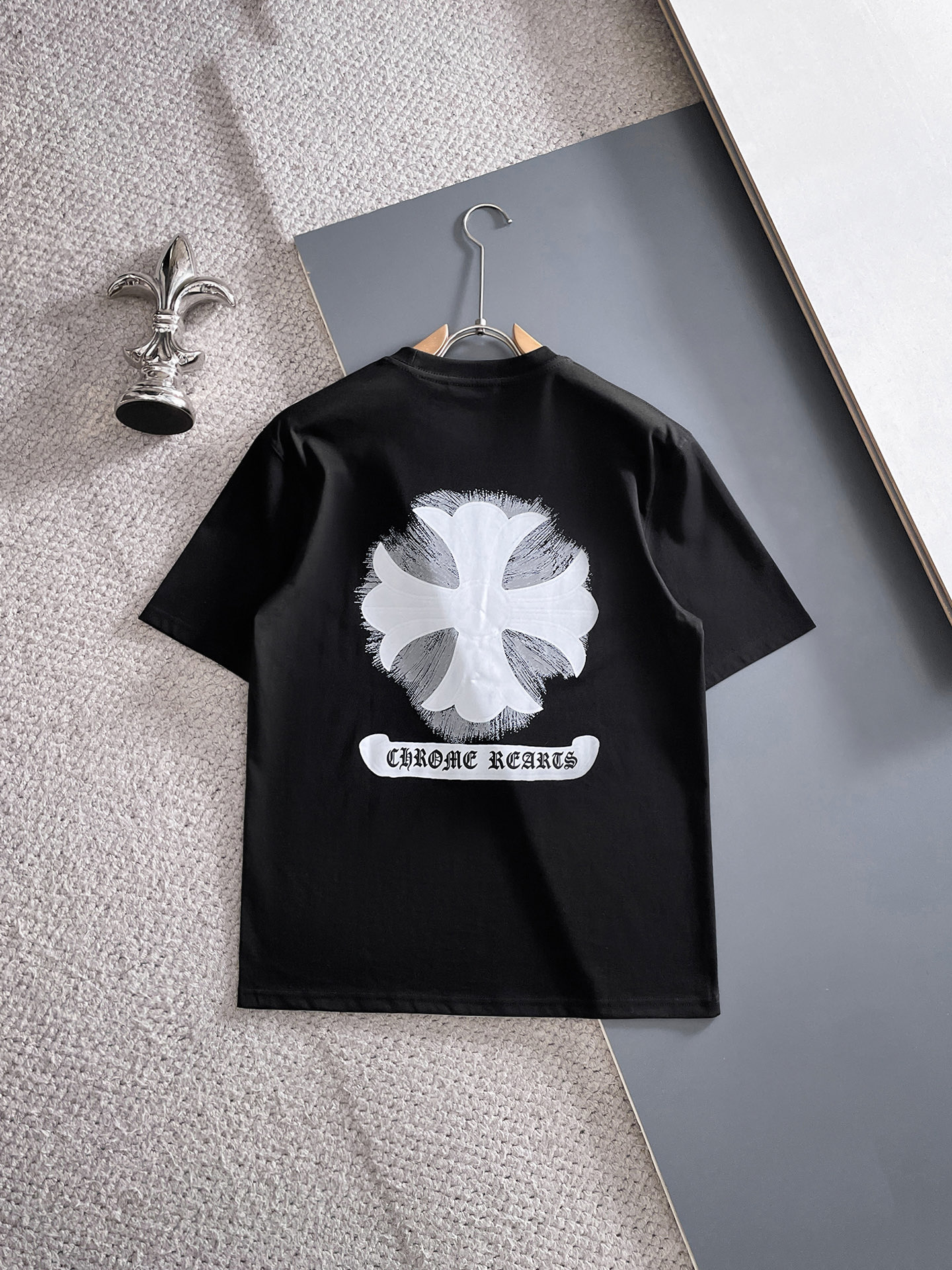 short sleeves