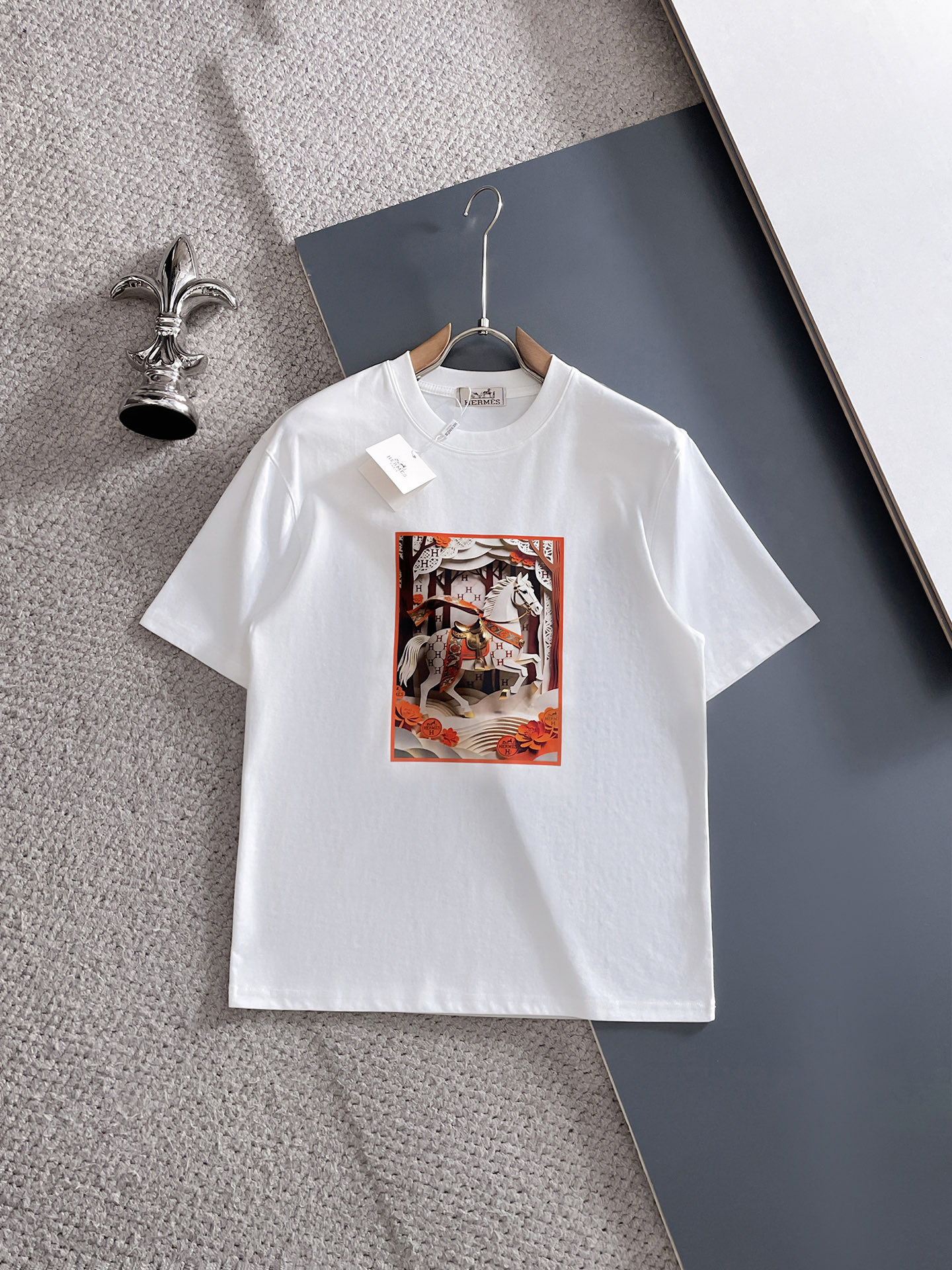 short sleeves