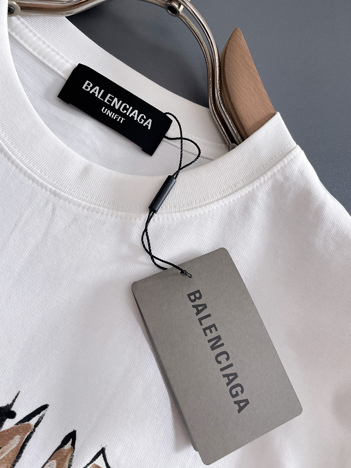 short sleeves
