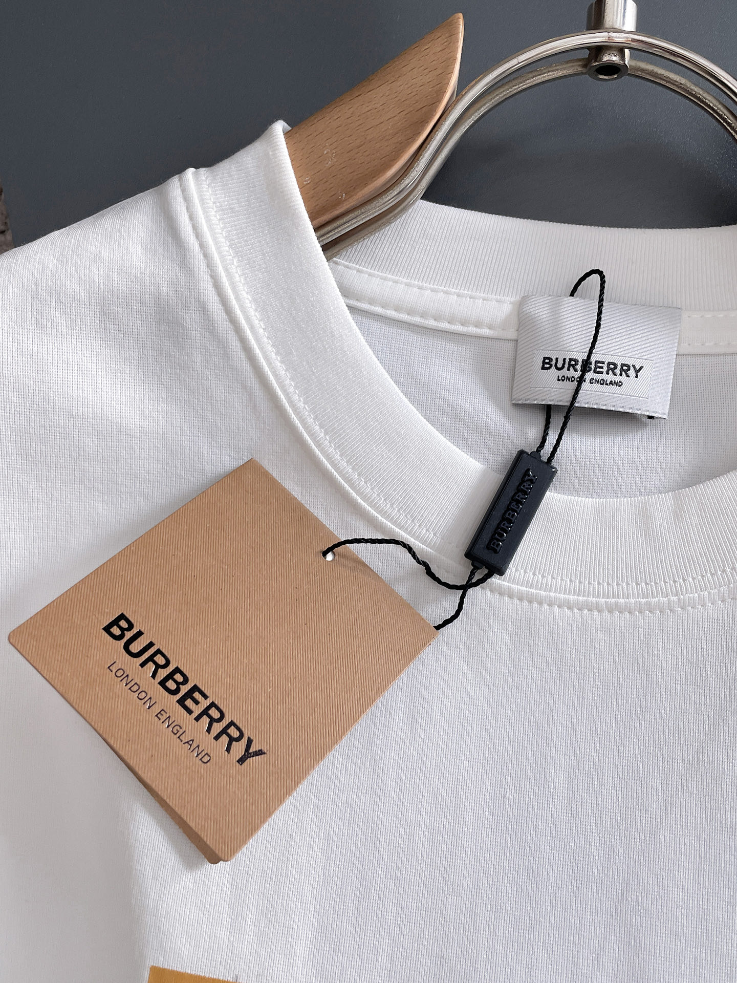 short sleeves