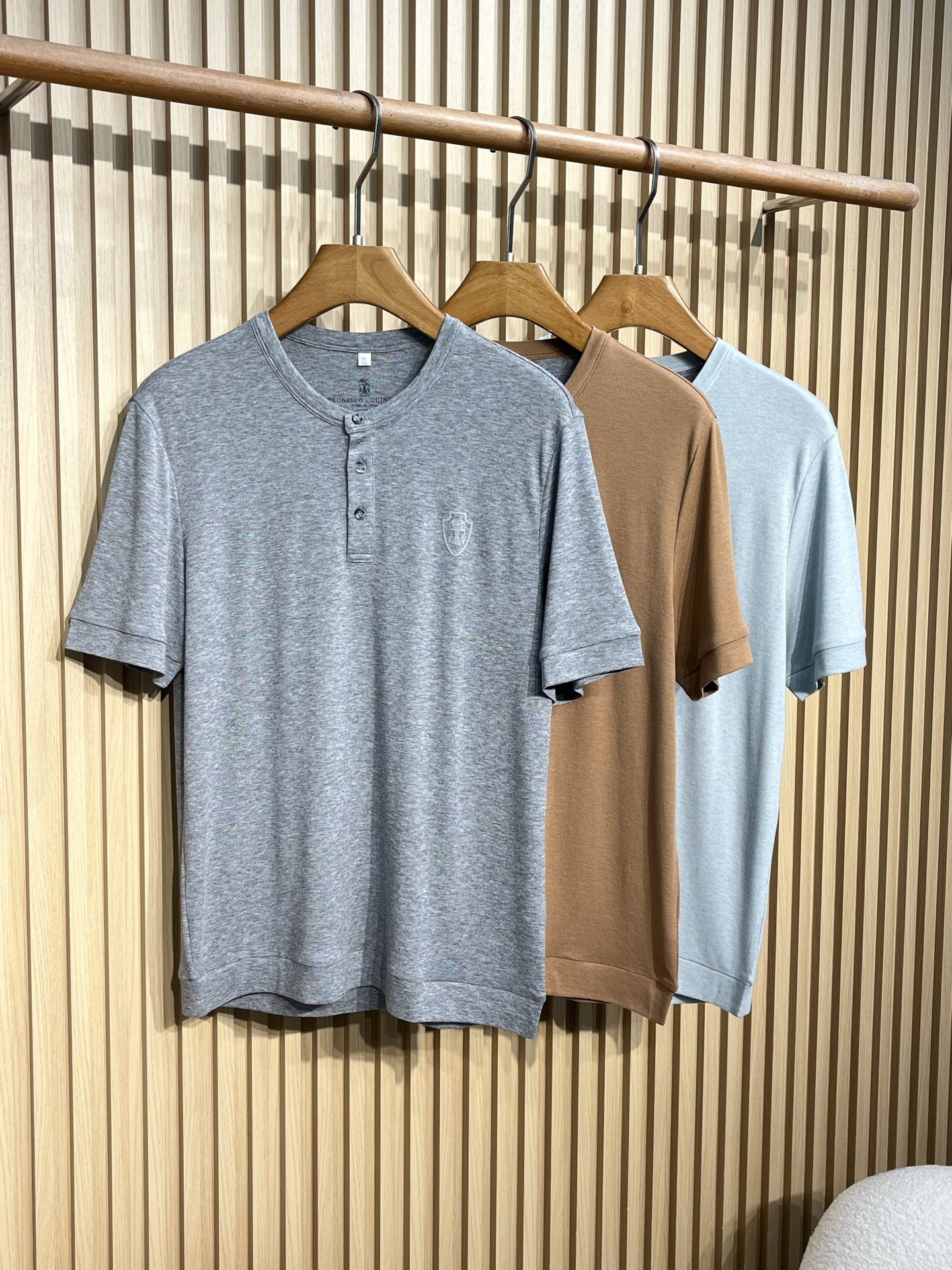 short sleeves