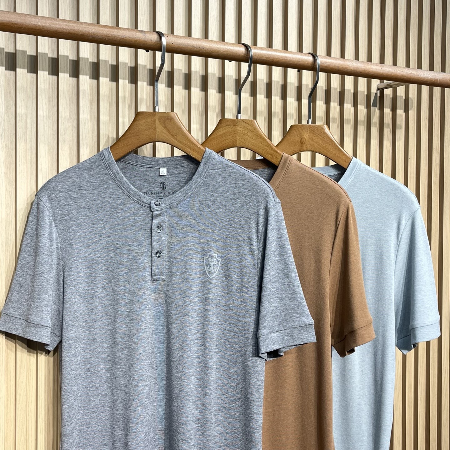 short sleeves