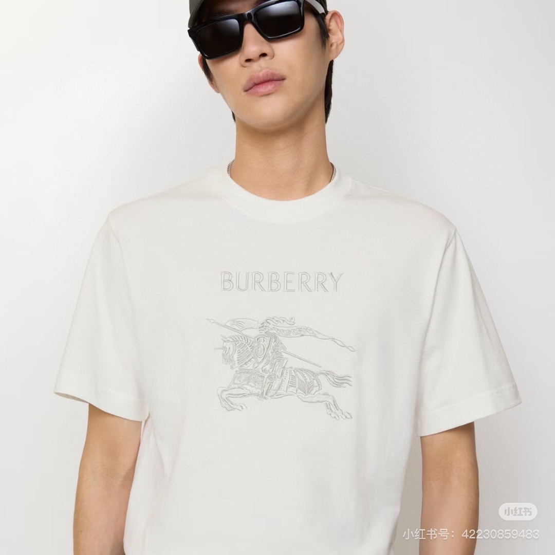 short sleeves