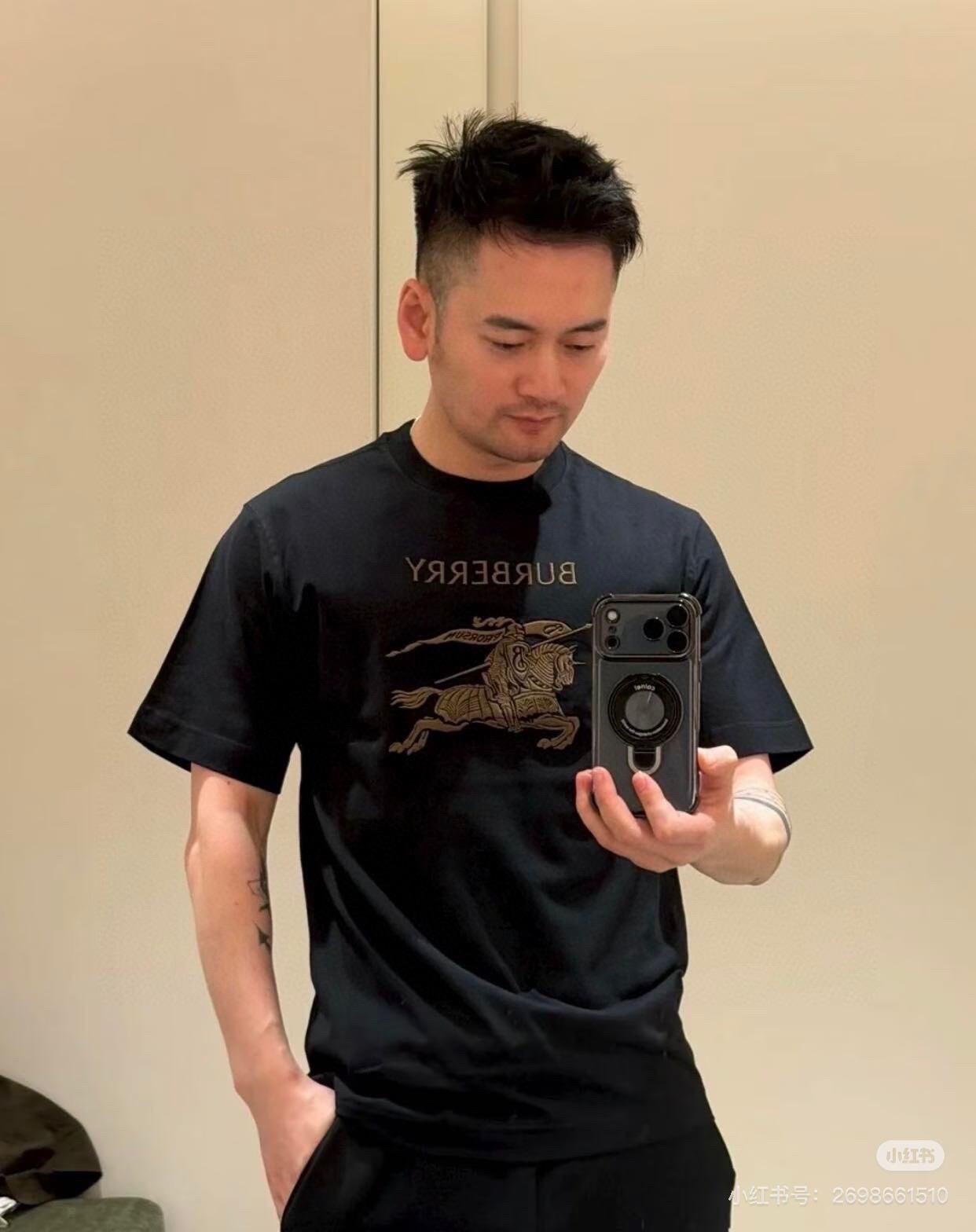 short sleeves