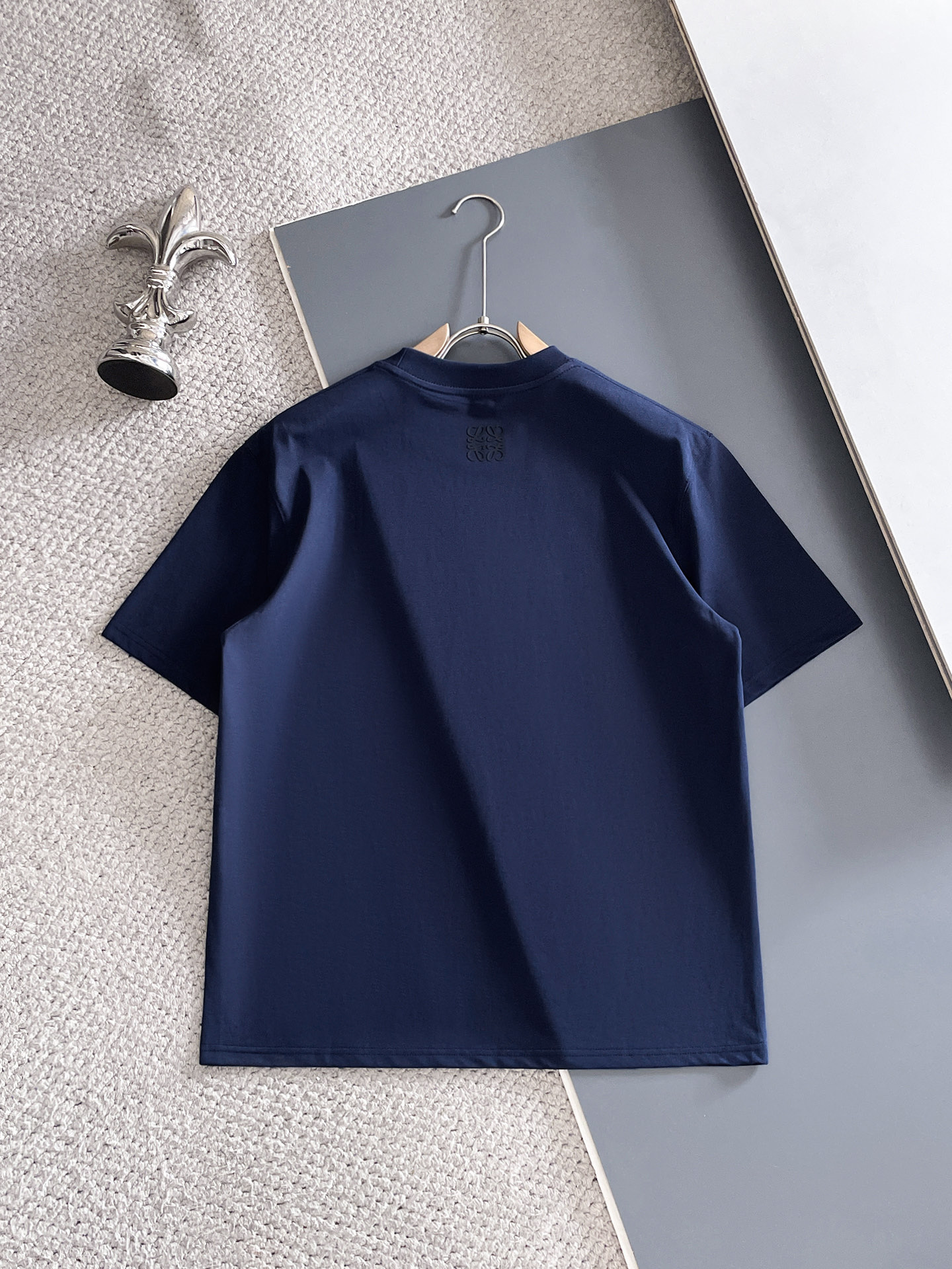short sleeves