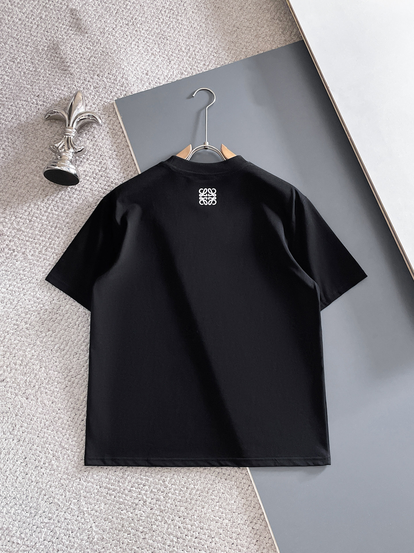 short sleeves