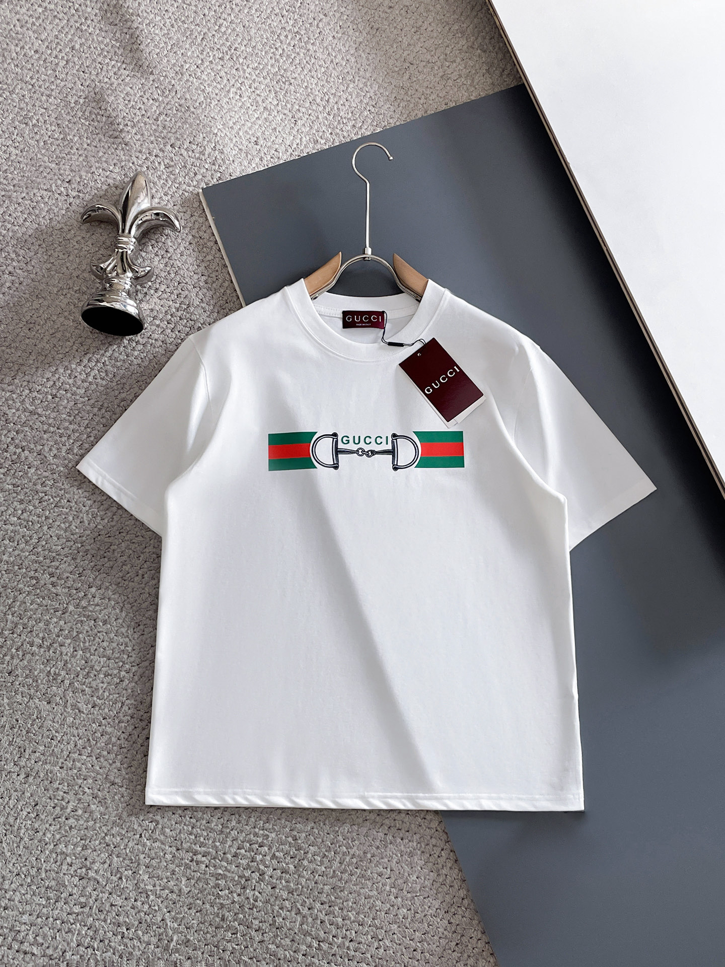 short sleeves