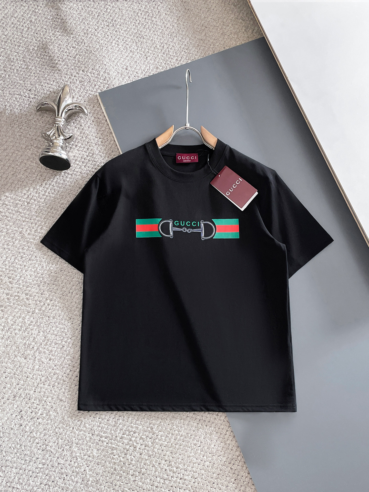 short sleeves