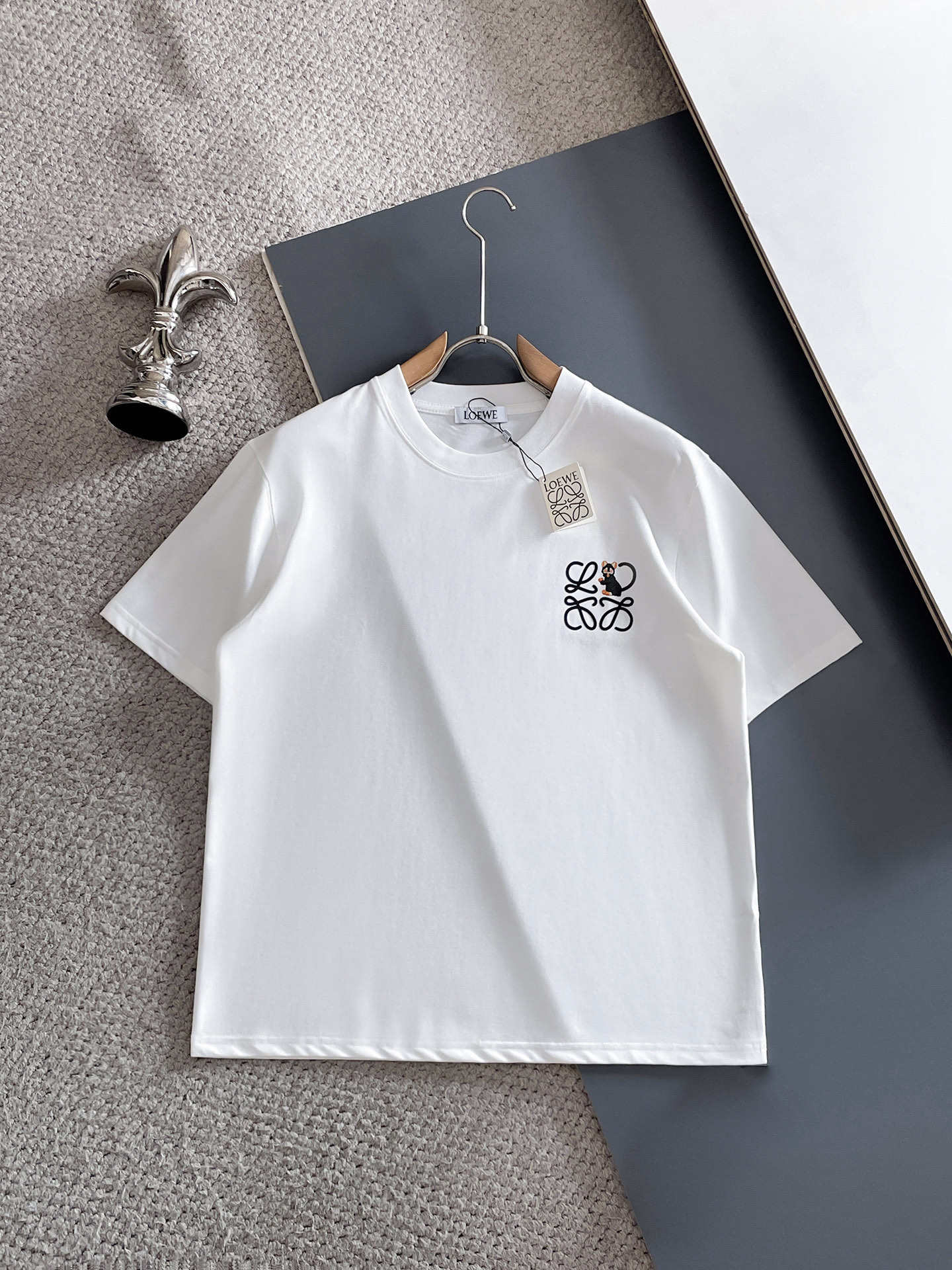 short sleeves