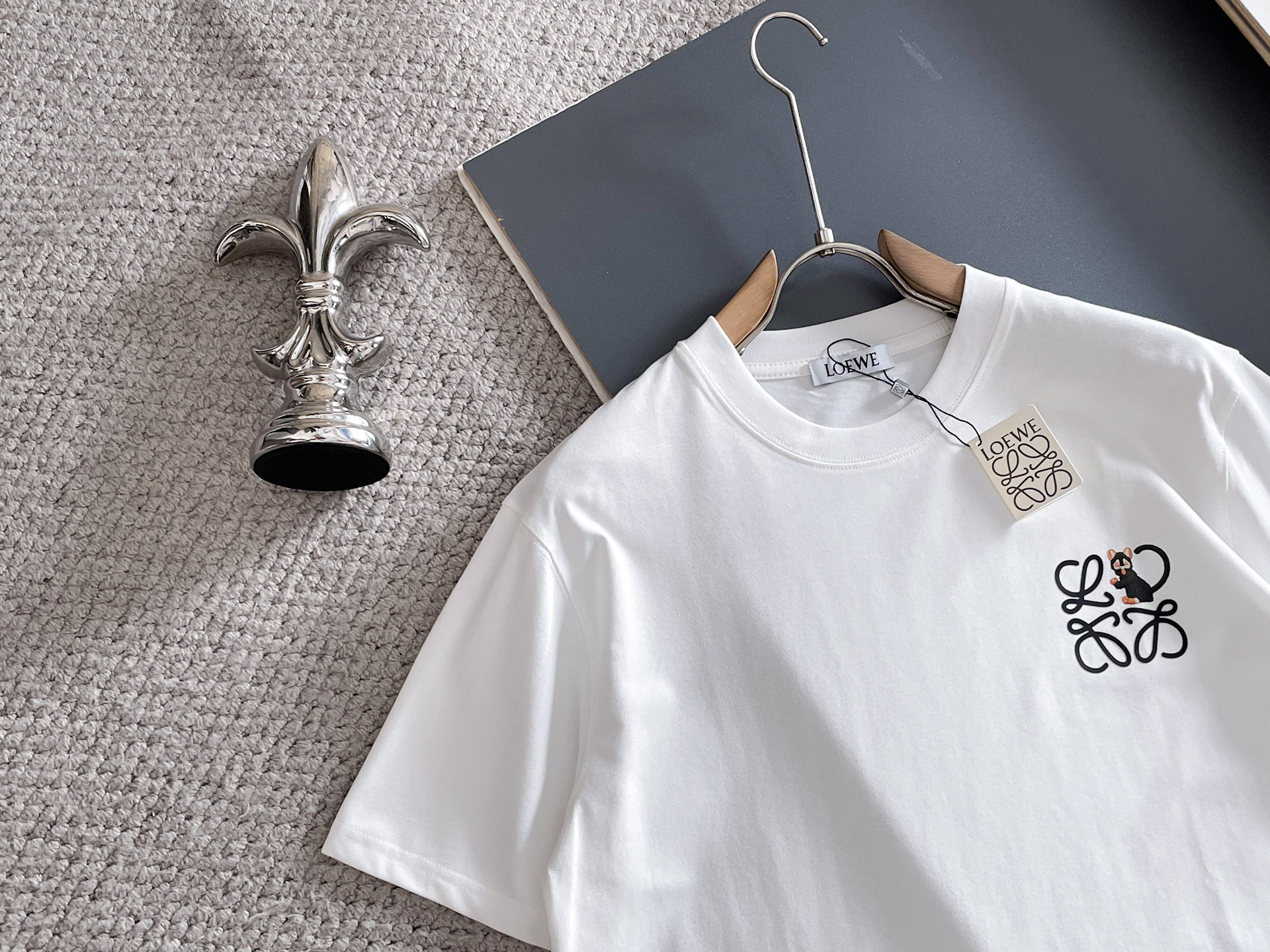 short sleeves
