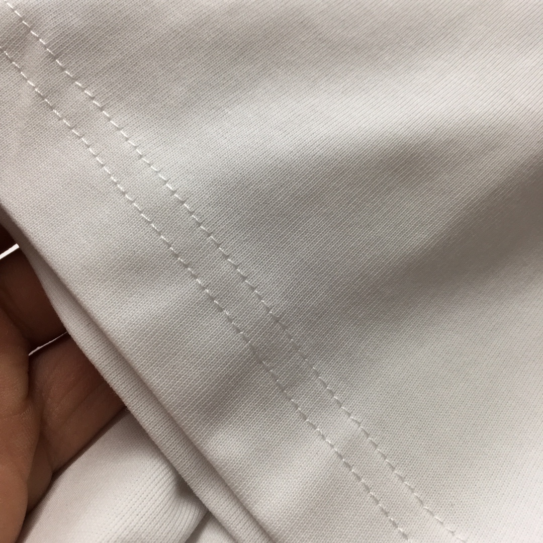 short sleeves