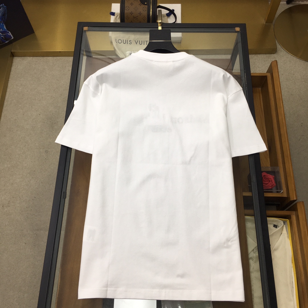 short sleeves