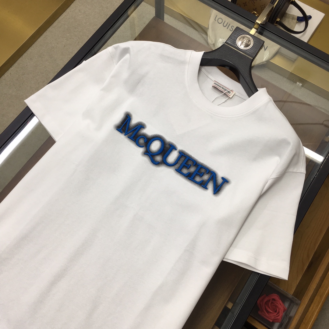 short sleeves