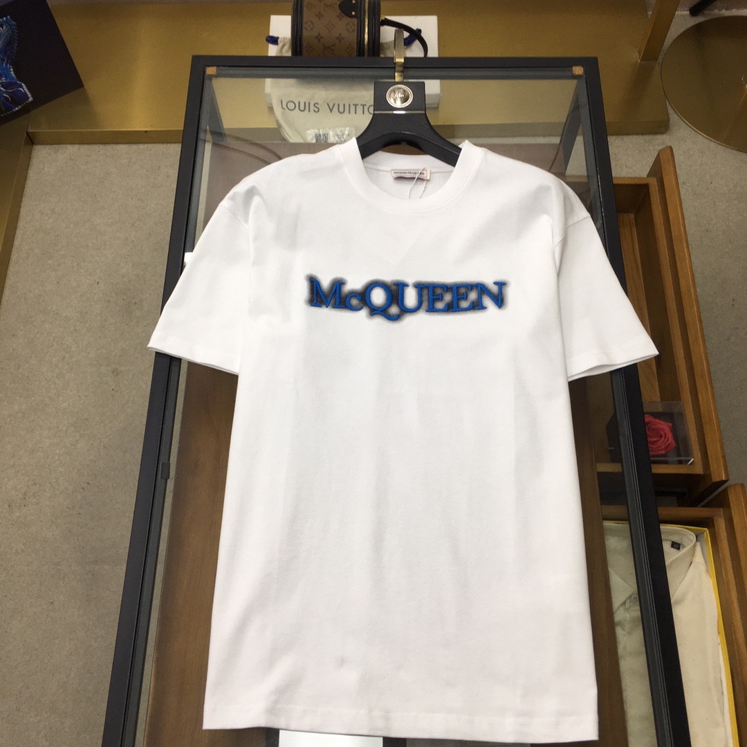 short sleeves