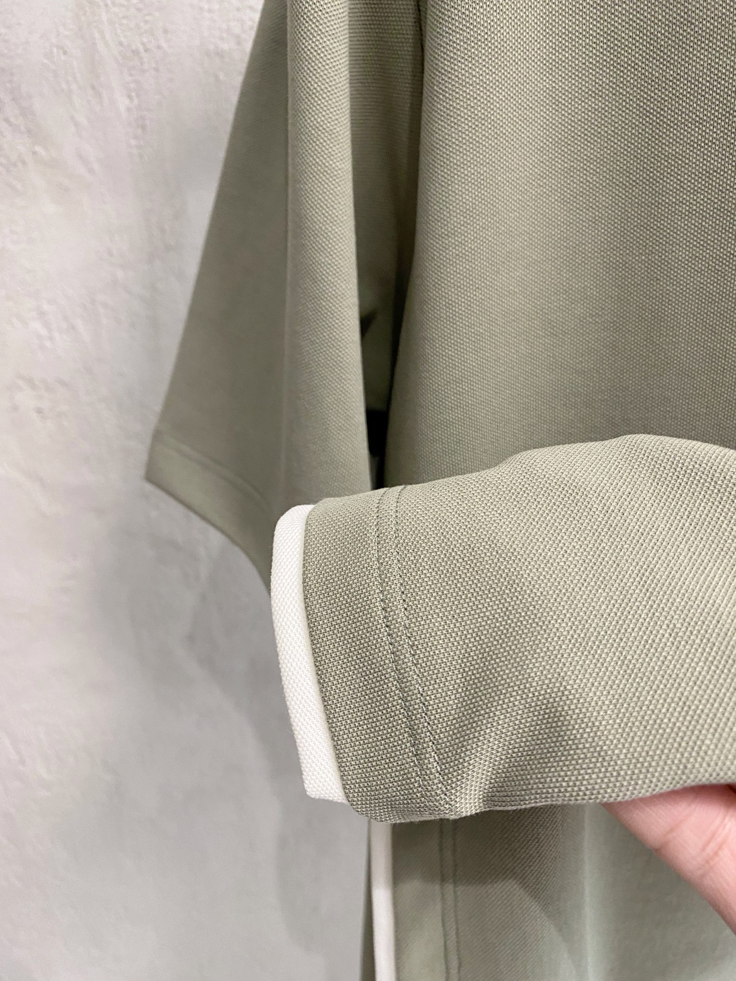 short sleeves